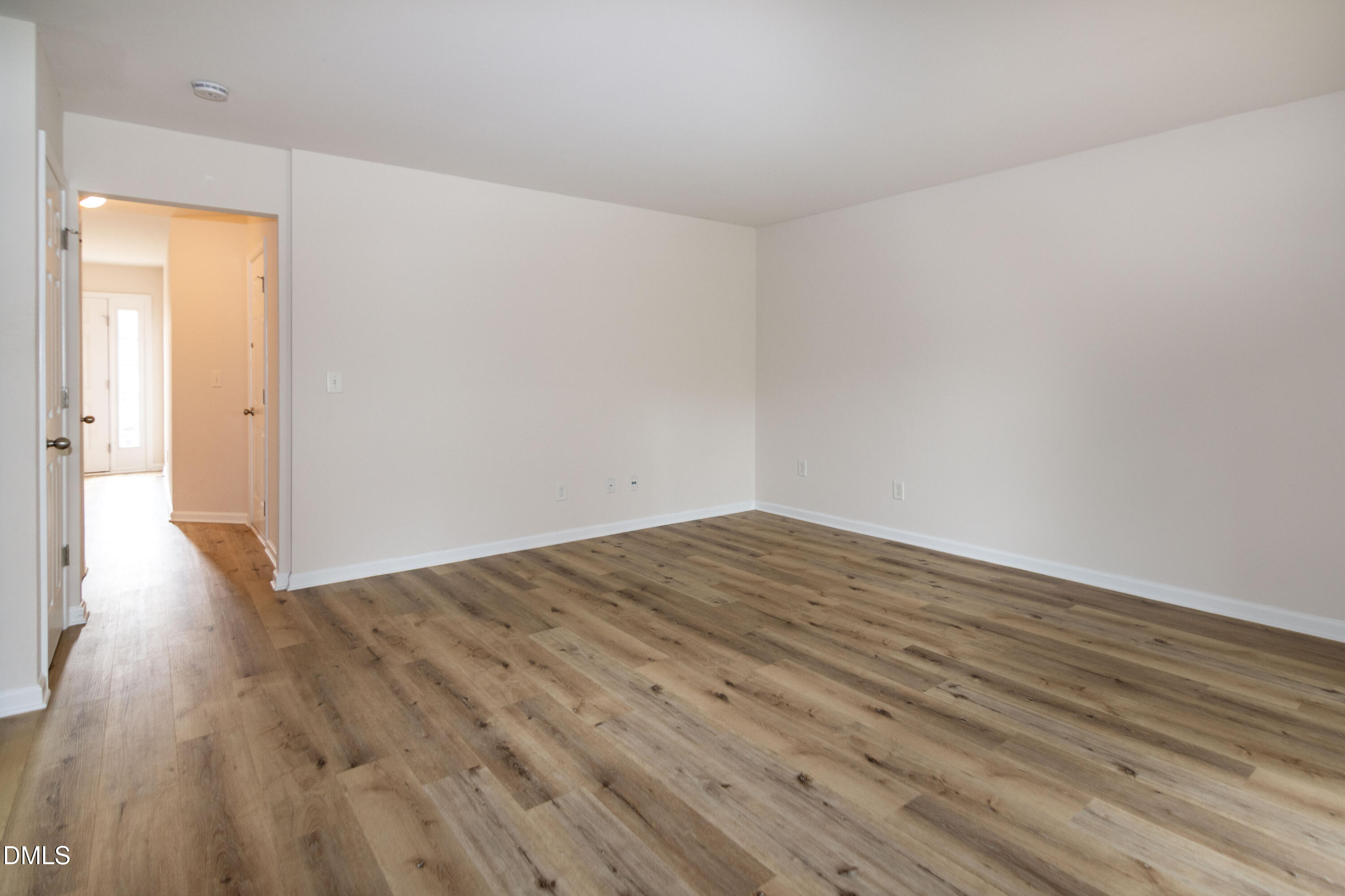 118 Wirks Worth Circle Property Photo 8