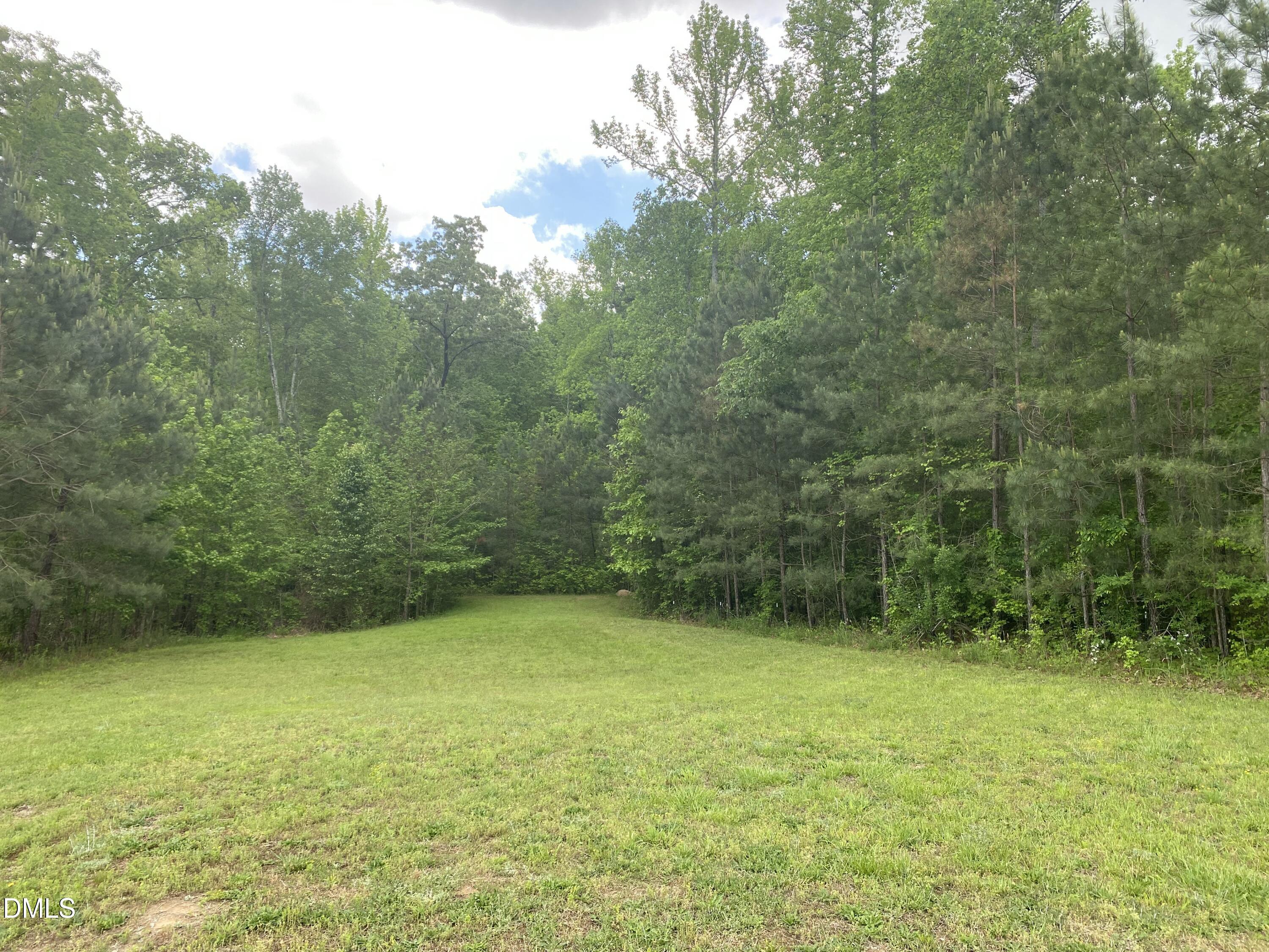 120 Lexington Drive Property Photo 3