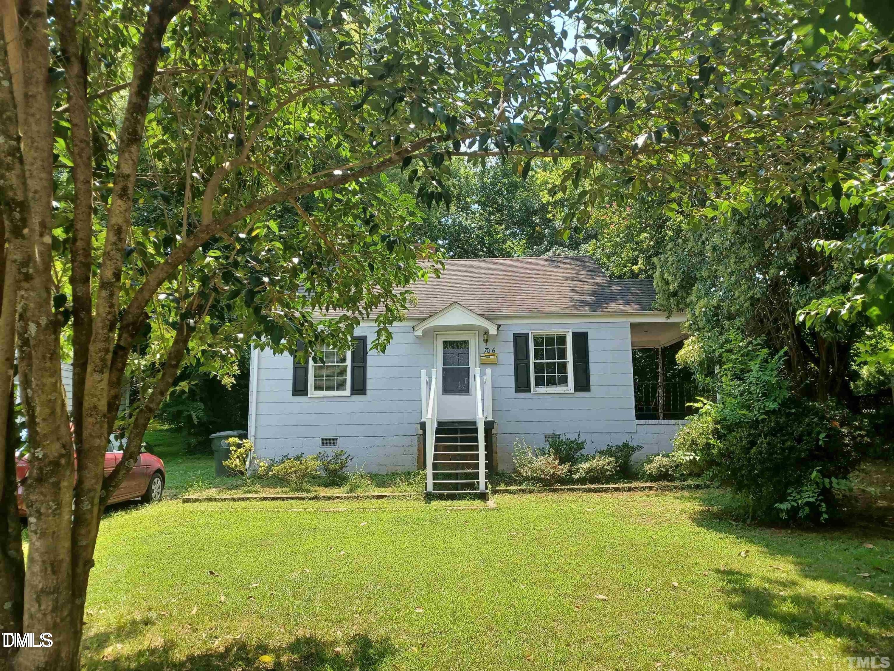 706 Van Buren Road Property Photo 1