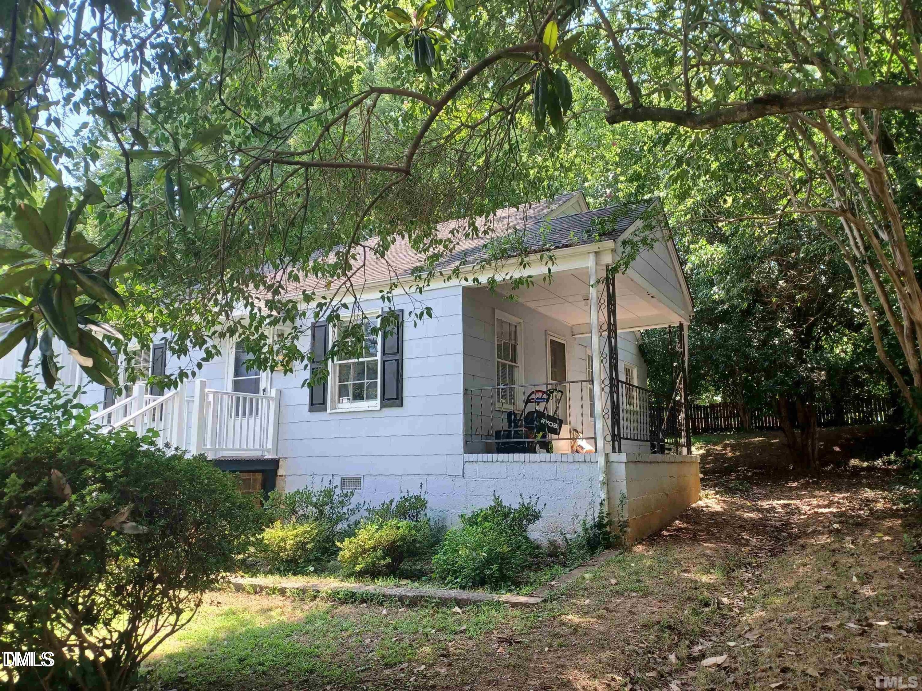 706 Van Buren Road Property Photo 7