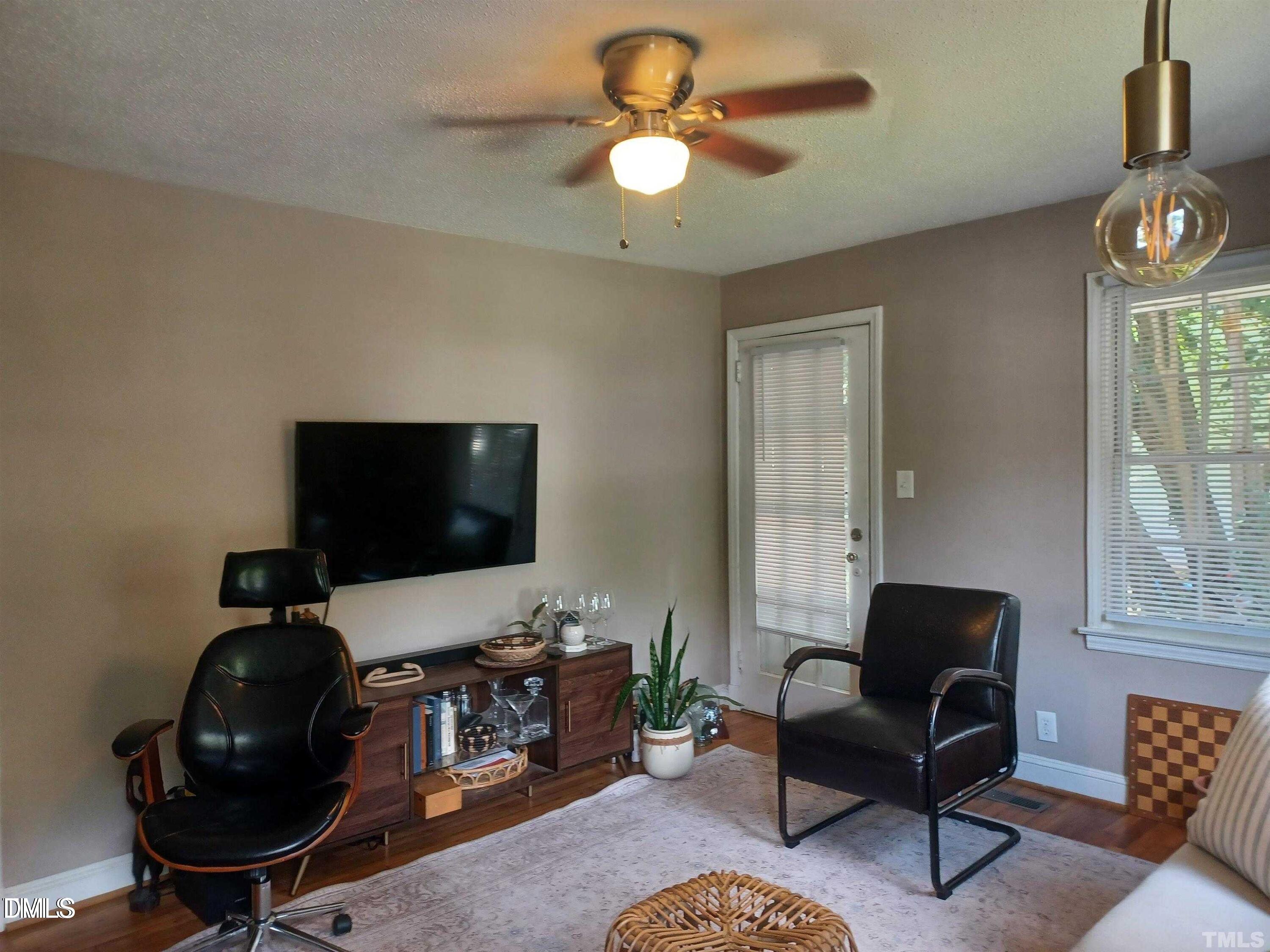 706 Van Buren Road Property Photo 12