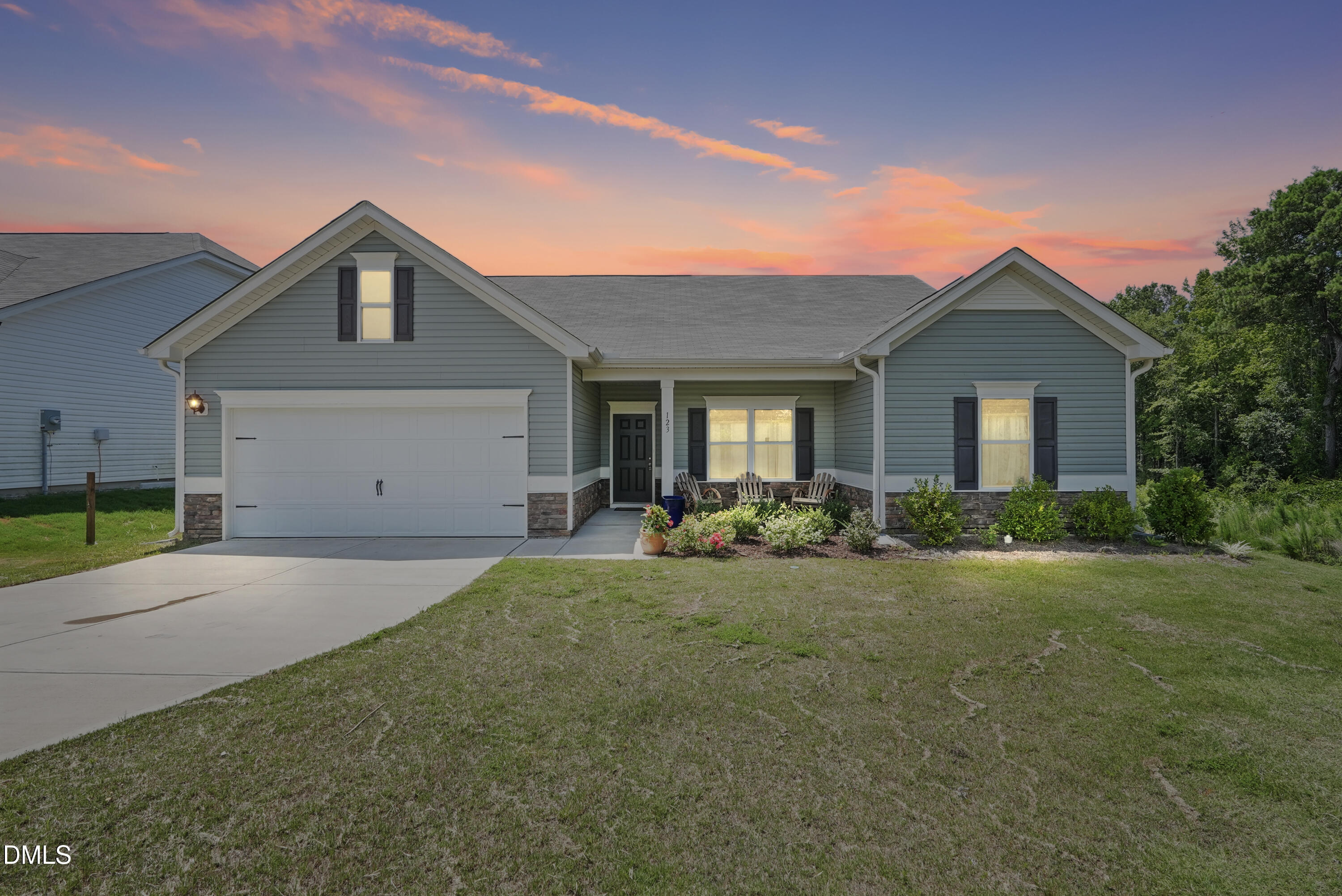 123 Bristow Court Property Photo 1