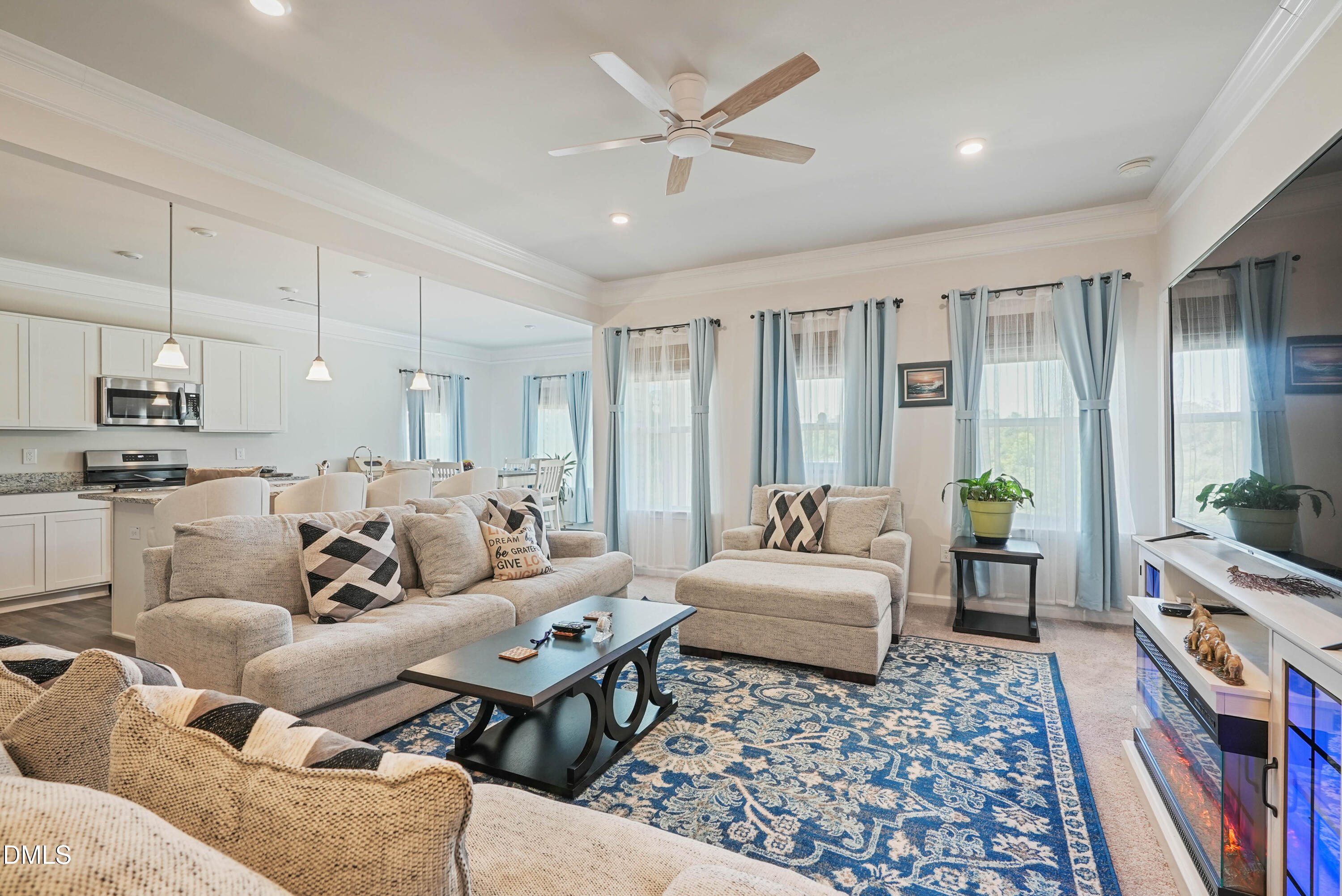 123 Bristow Court Property Photo 8