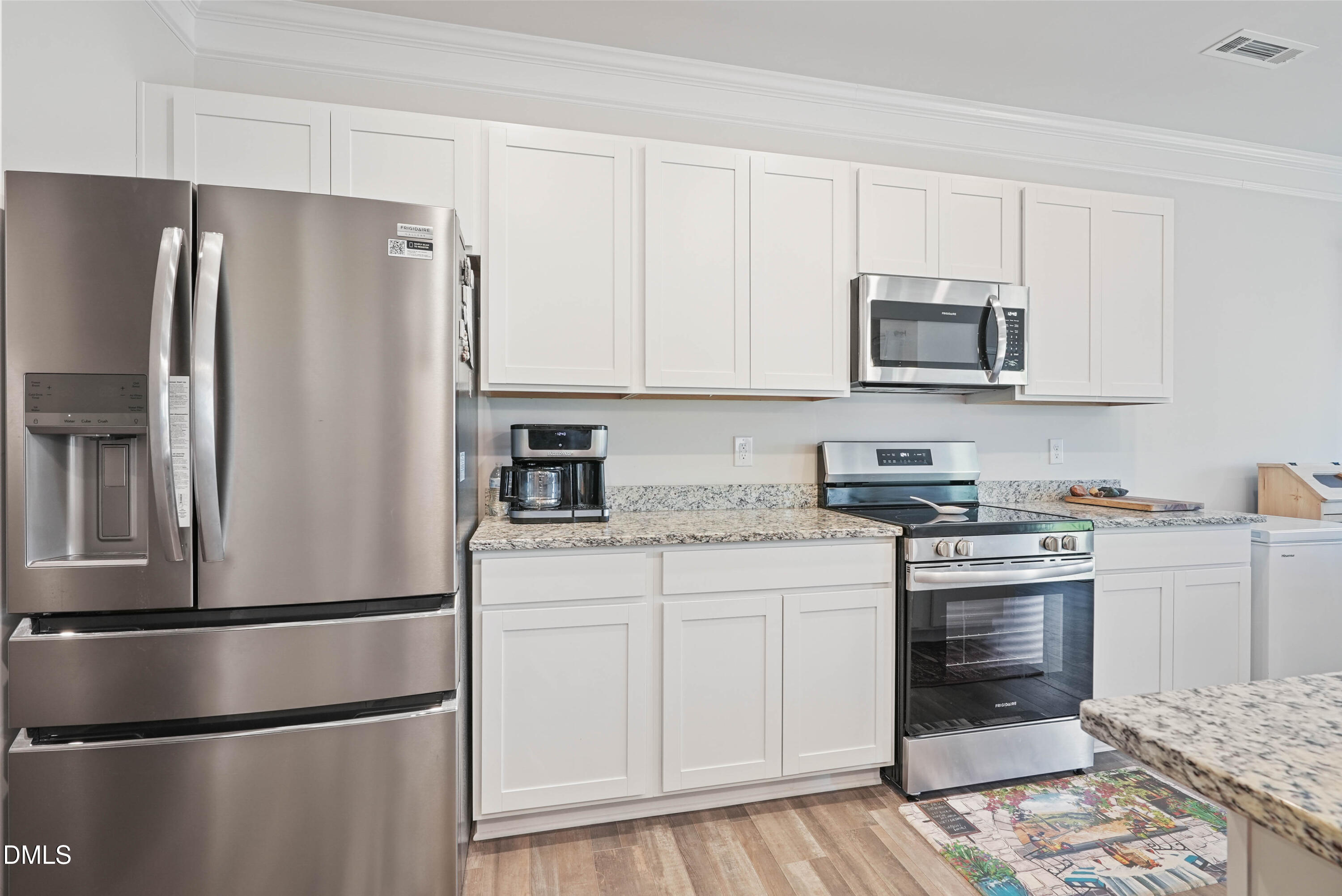 123 Bristow Court Property Photo 14