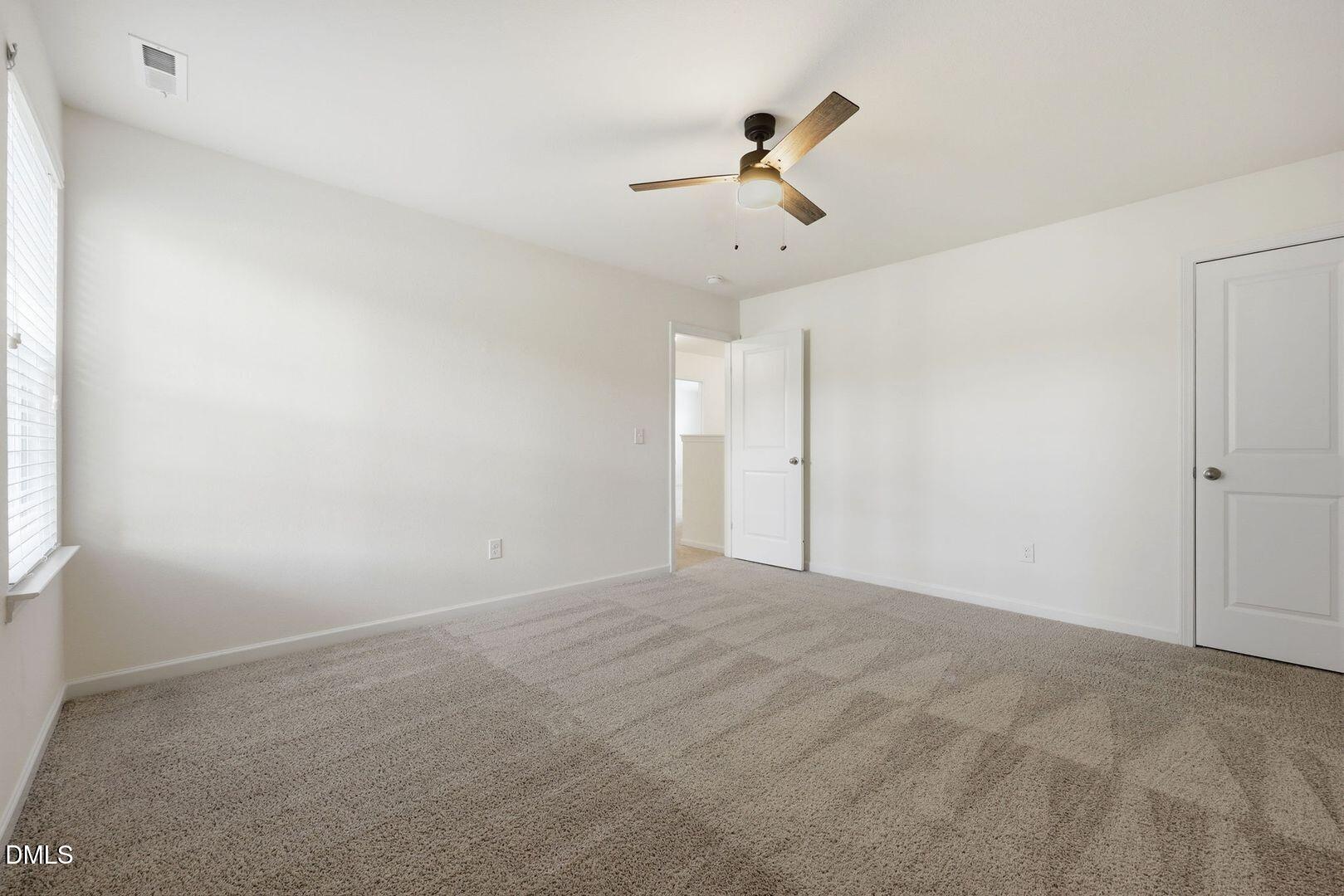 448 Botanical Court Property Photo 3