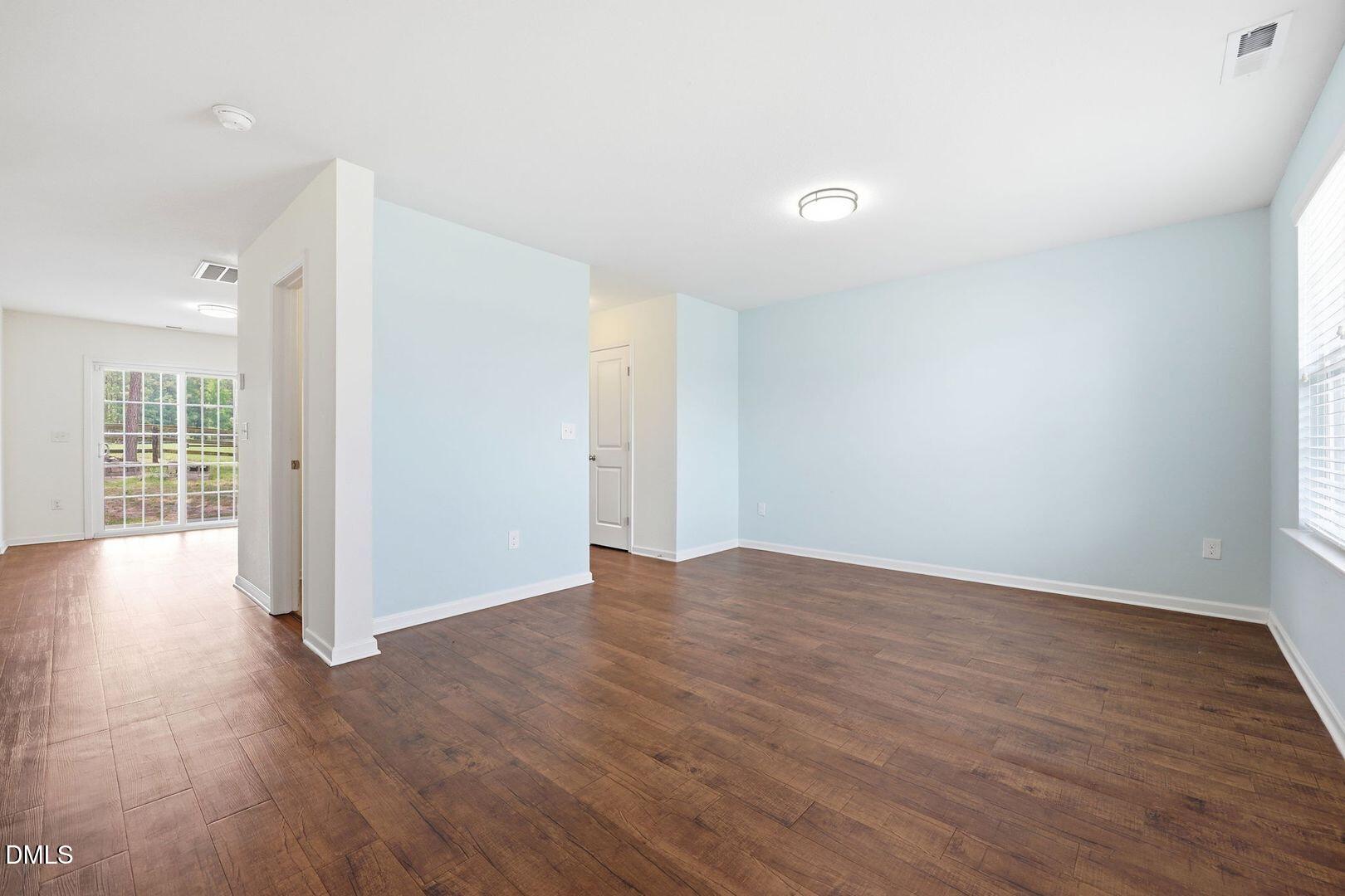 448 Botanical Court Property Photo 33
