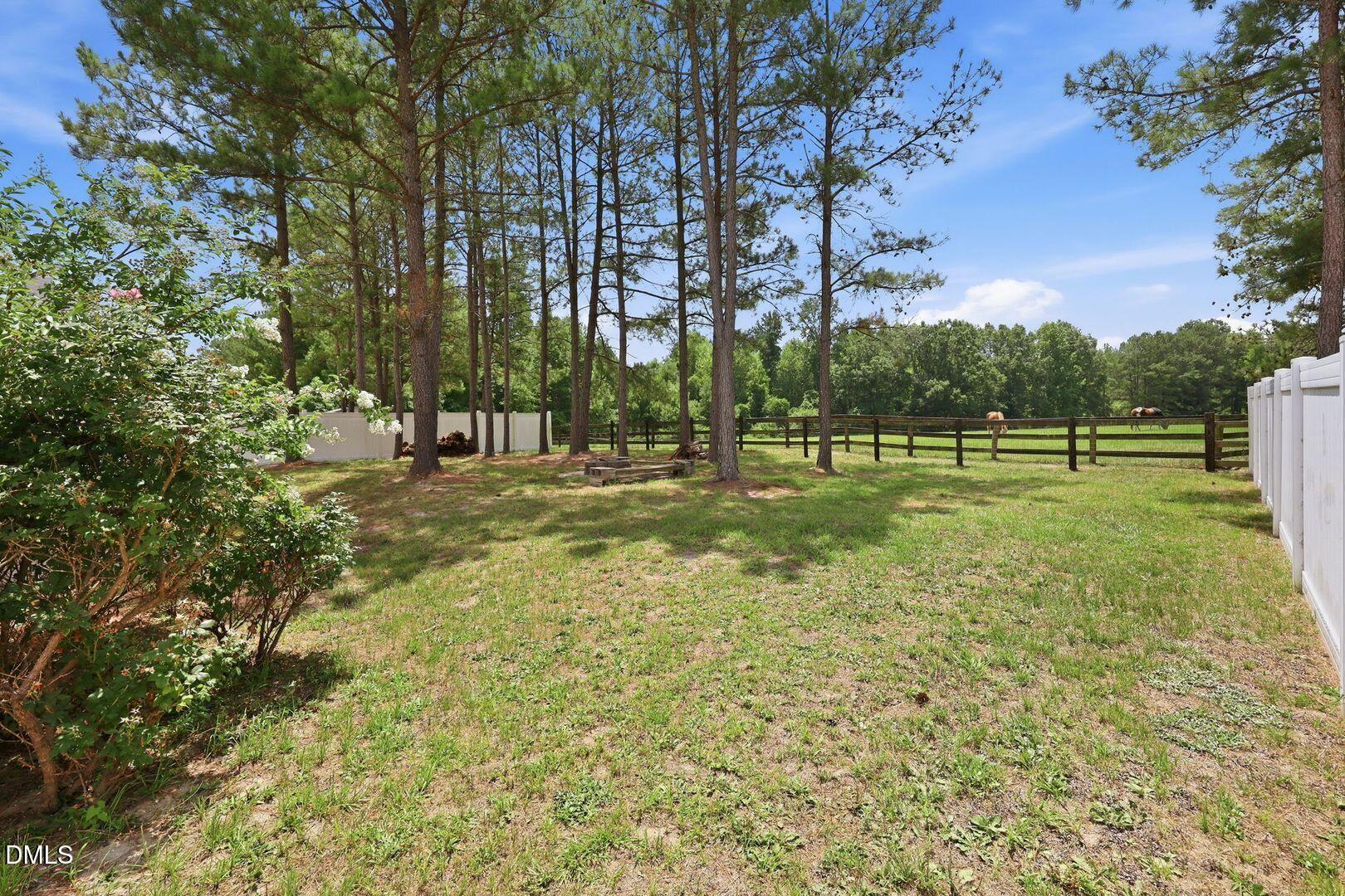 448 Botanical Court Property Photo 39