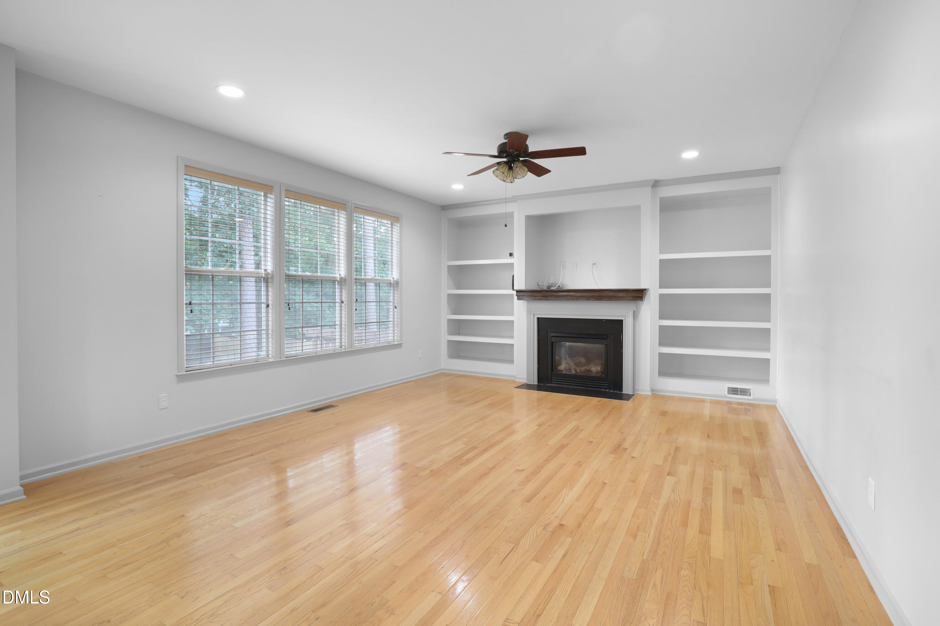 2113 Rocky Mountain Way Property Photo 11