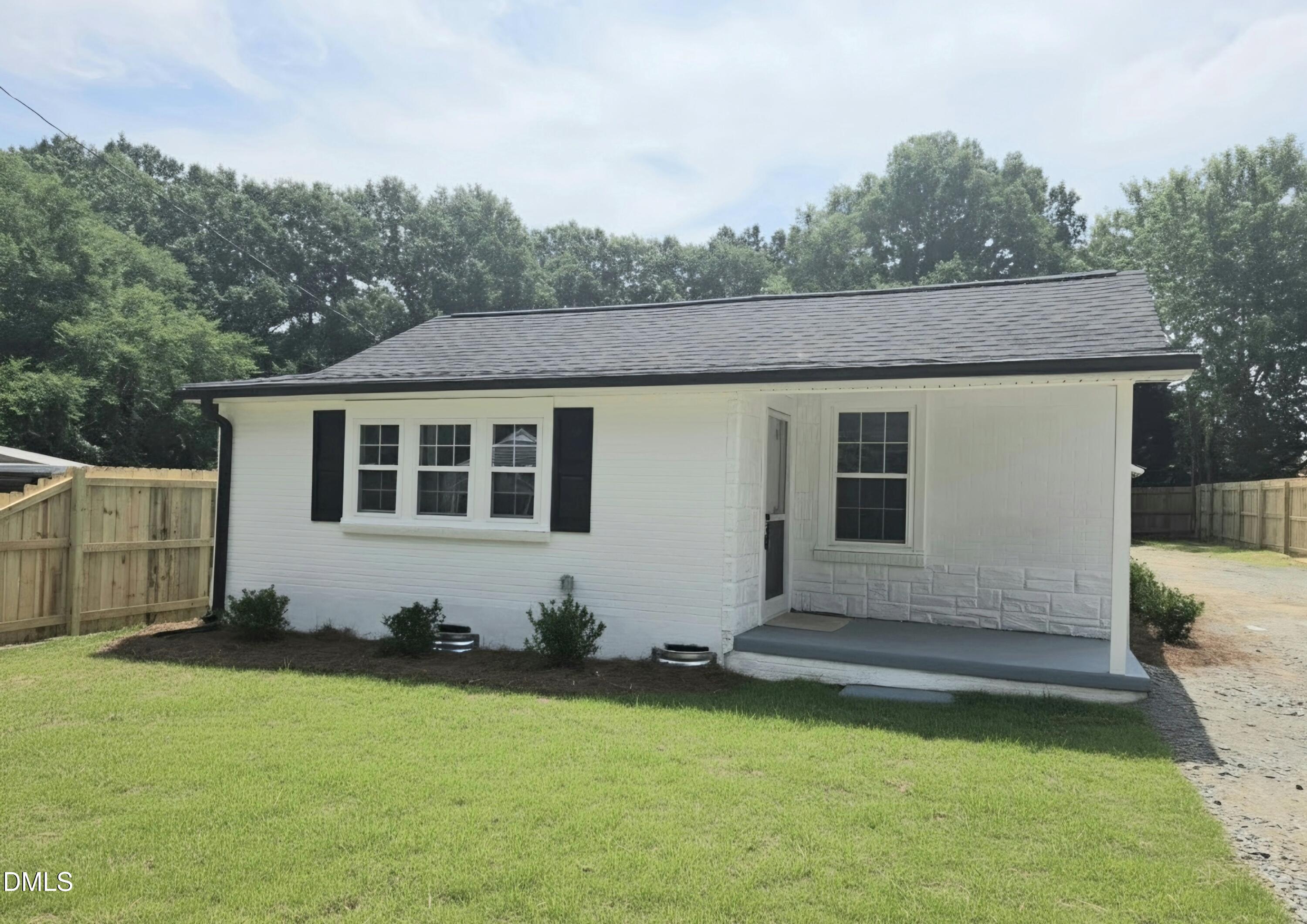 1330 Pollard Avenue Property Photo 1