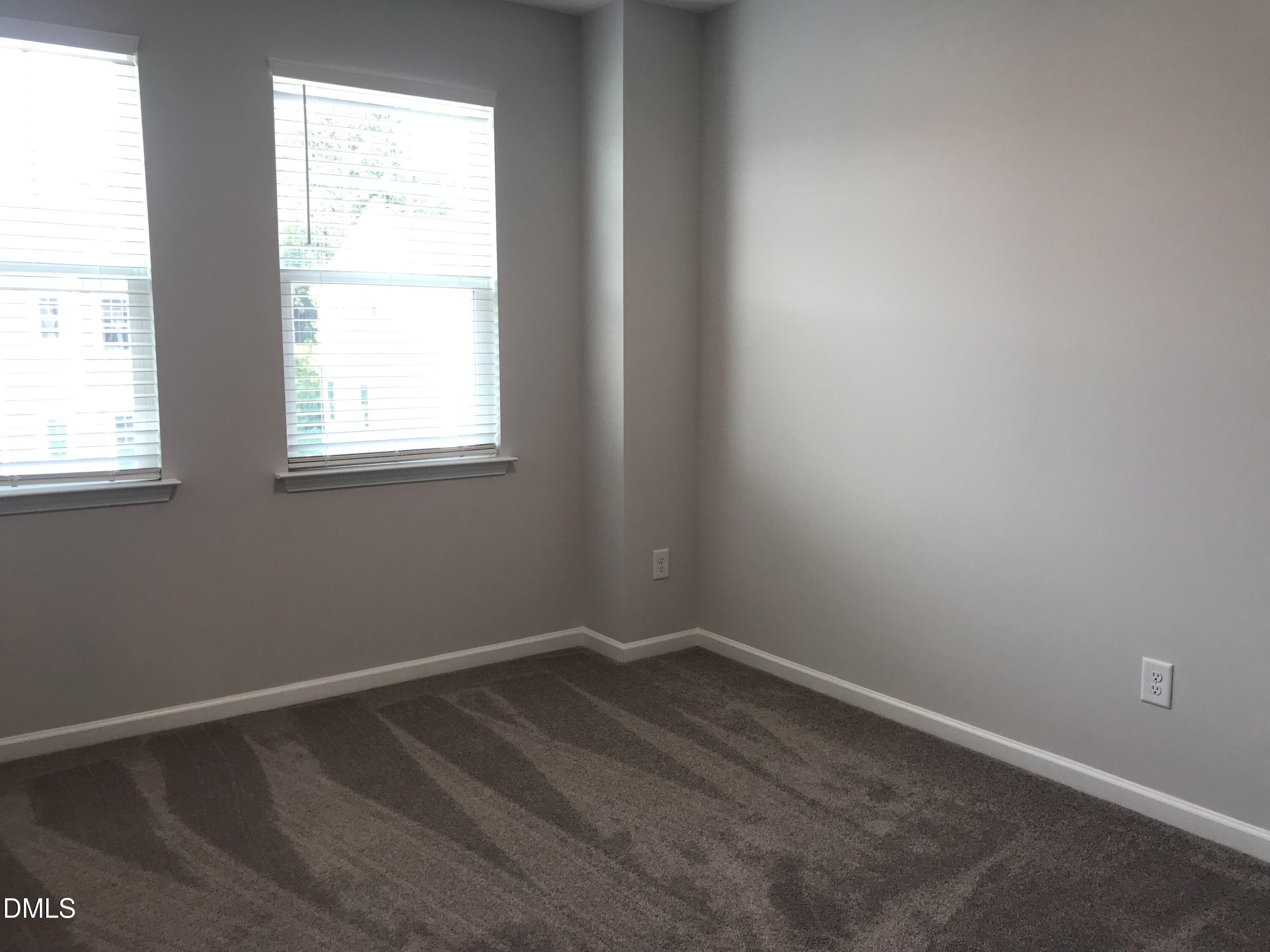 1042 Commack Drive Property Photo 13
