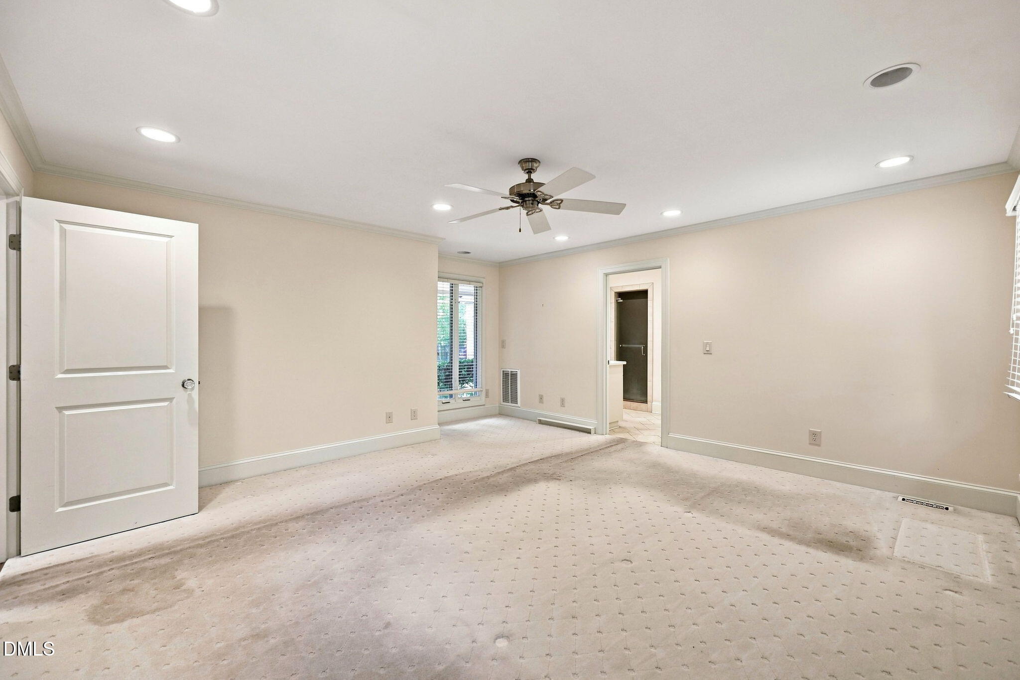 6804 Woodhaven Court Property Photo 15