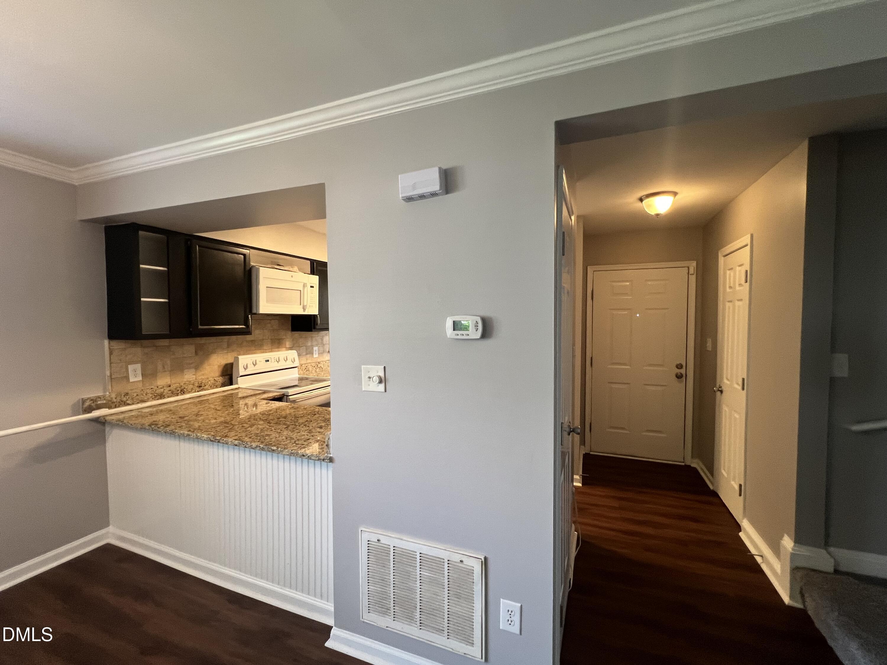 4460 Roller Court Property Photo 2