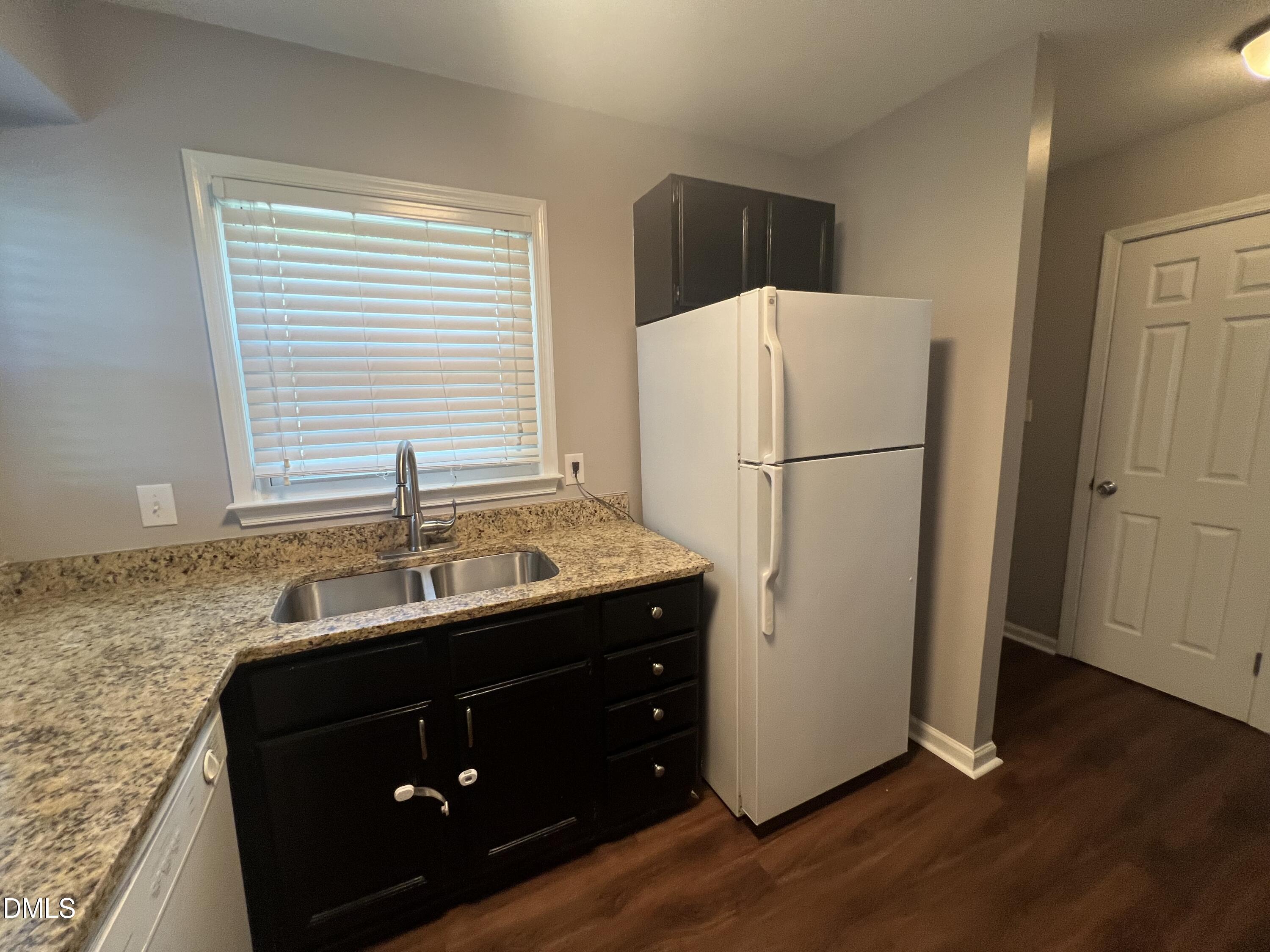 4460 Roller Court Property Photo 7