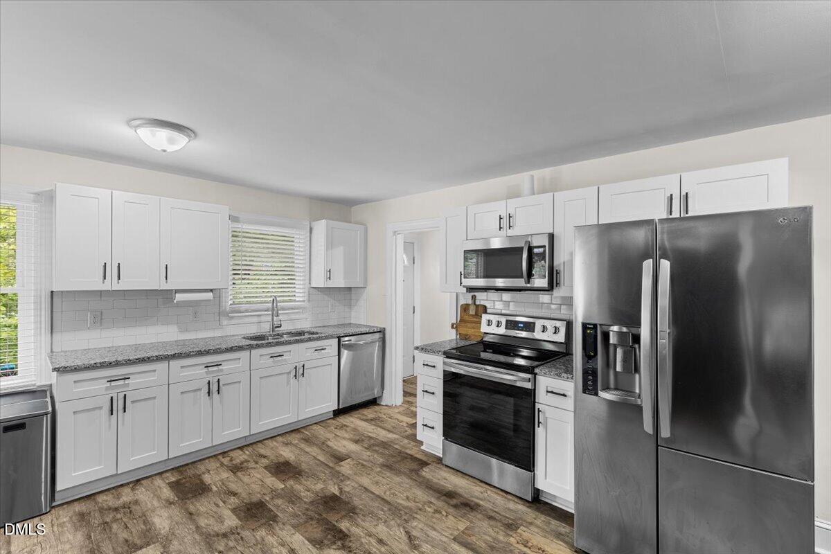 1014 E Club Boulevard Property Photo 6