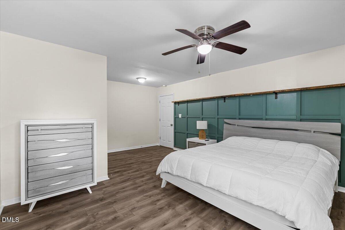 1014 E Club Boulevard Property Photo 10