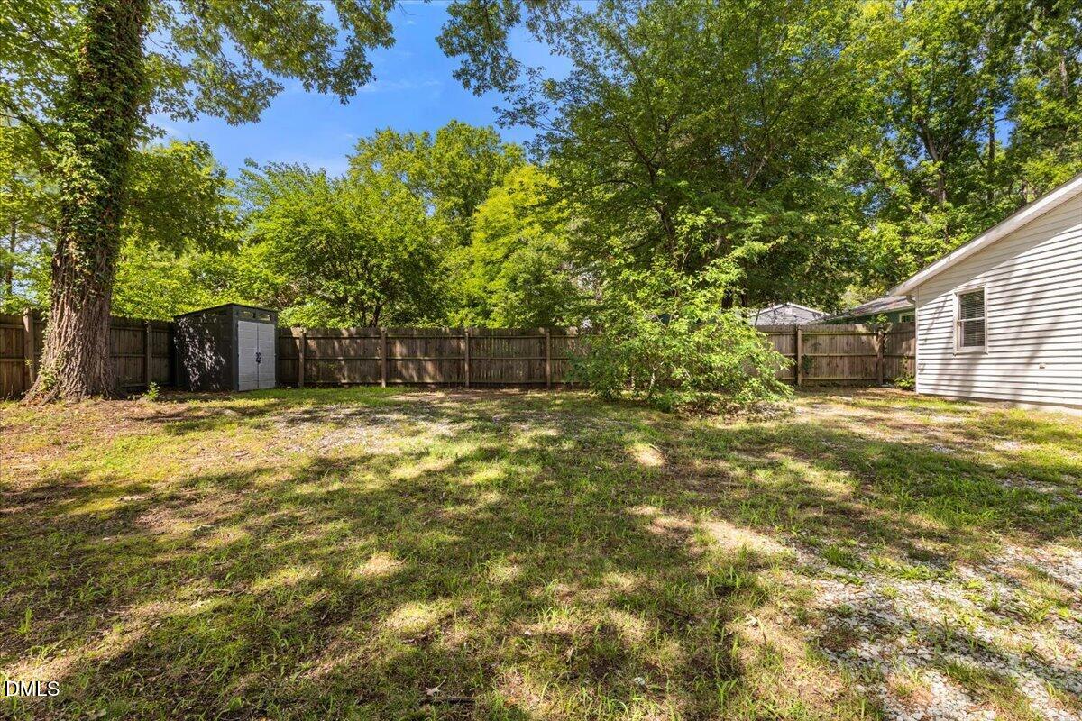 1014 E Club Boulevard Property Photo 23