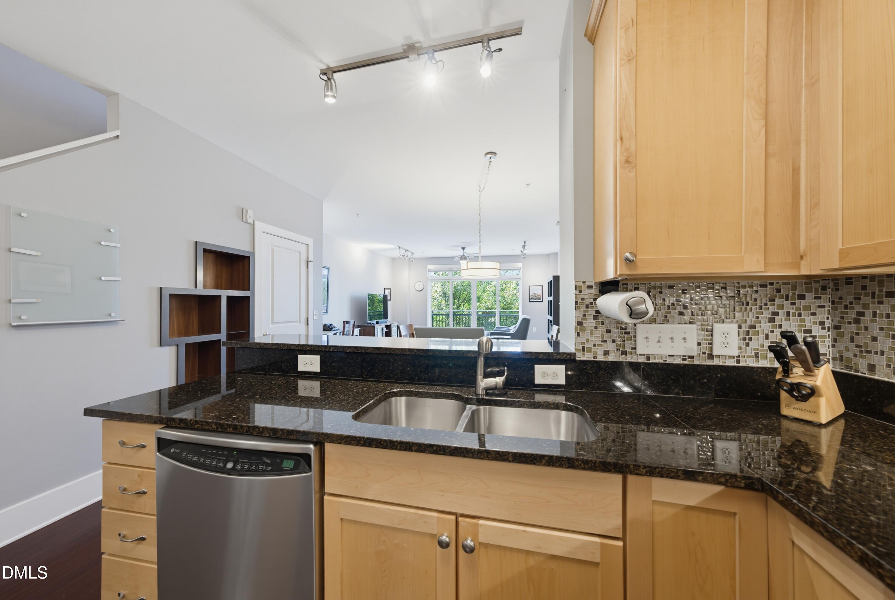 444 S Blount Street 325 Property Photo 11