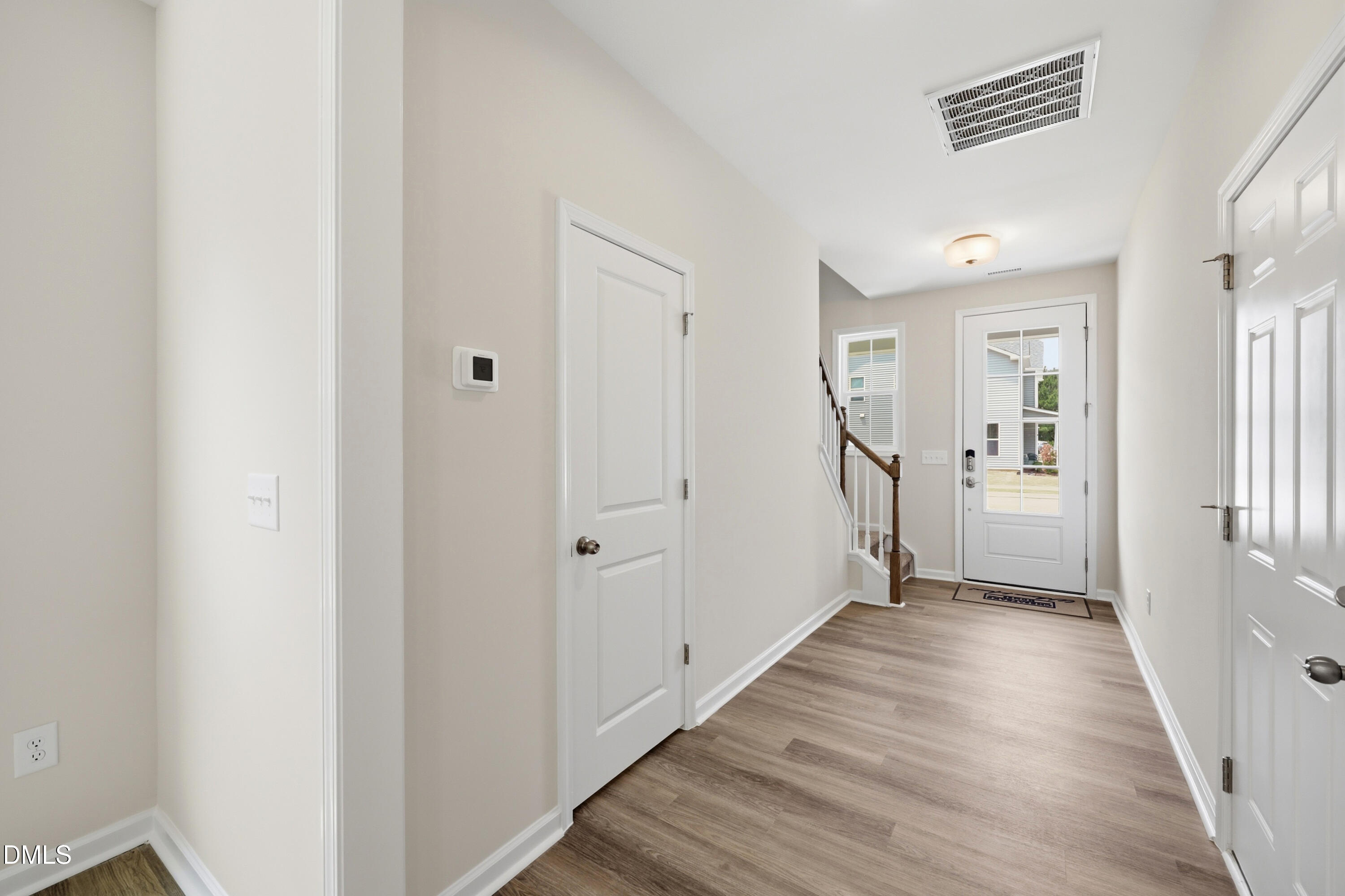 141 Railcar Way Property Photo 3