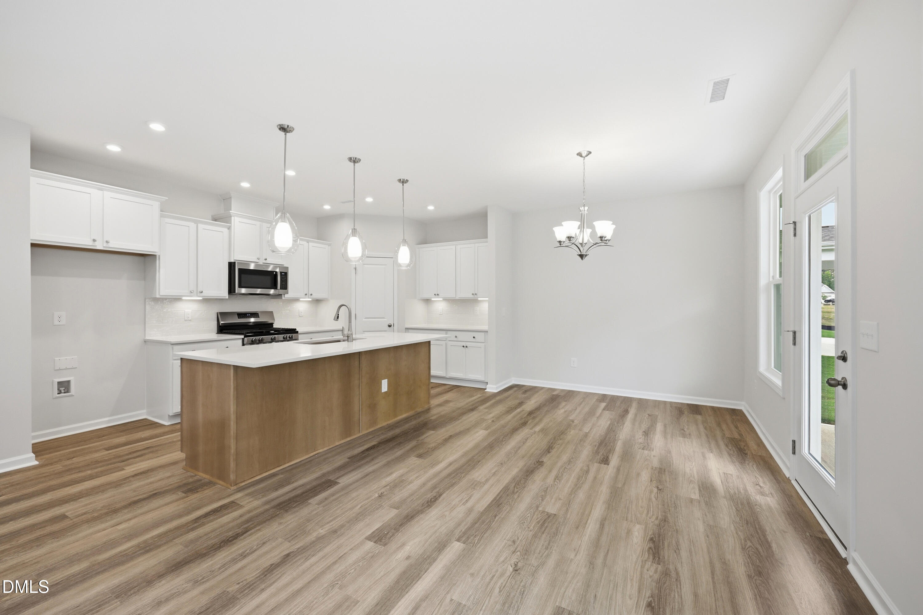 141 Railcar Way Property Photo 8