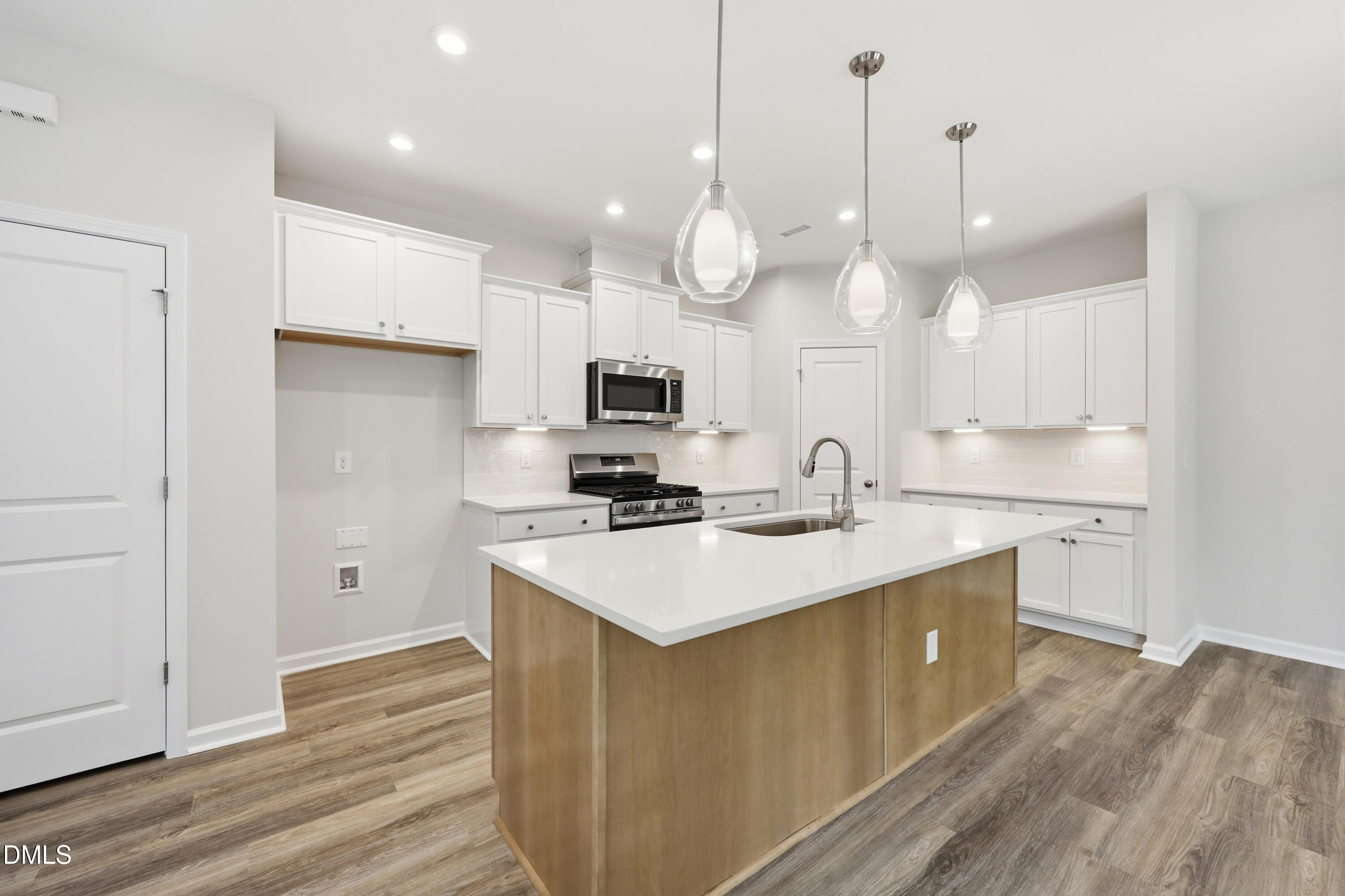 141 Railcar Way Property Photo 11