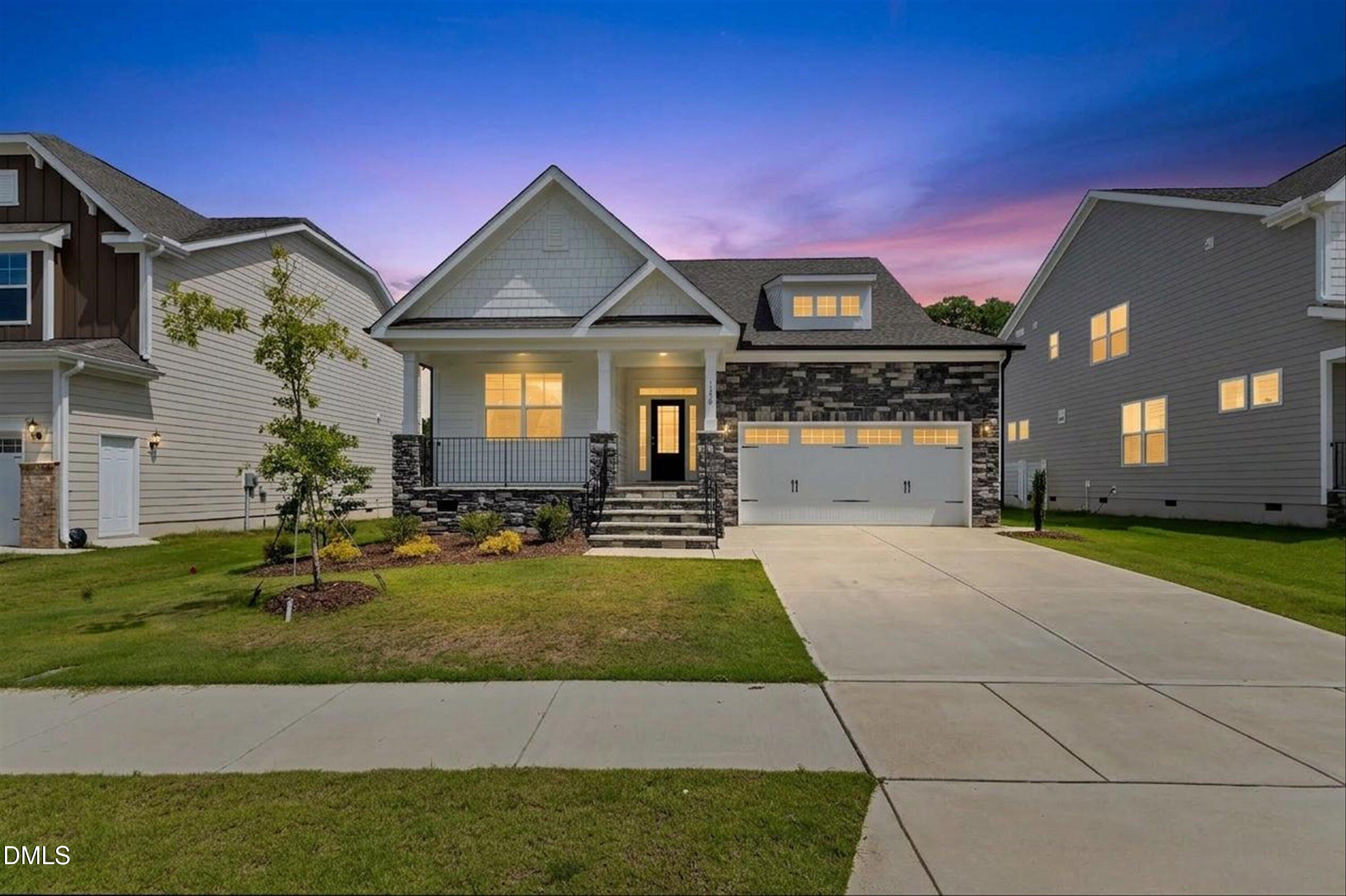 1520 Maelyn Way