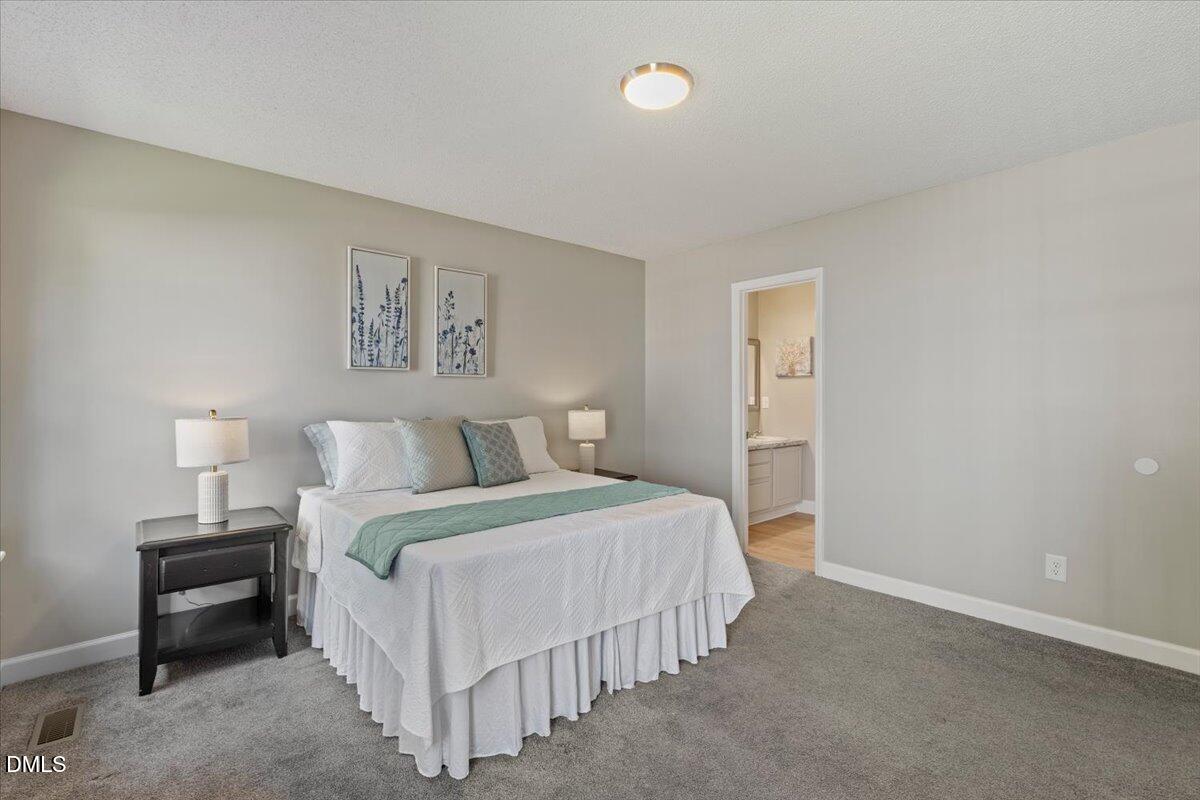 48 Hunters Way Property Photo 14