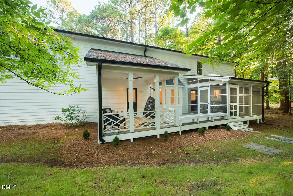 600 Brittany Bay E Property Photo 23