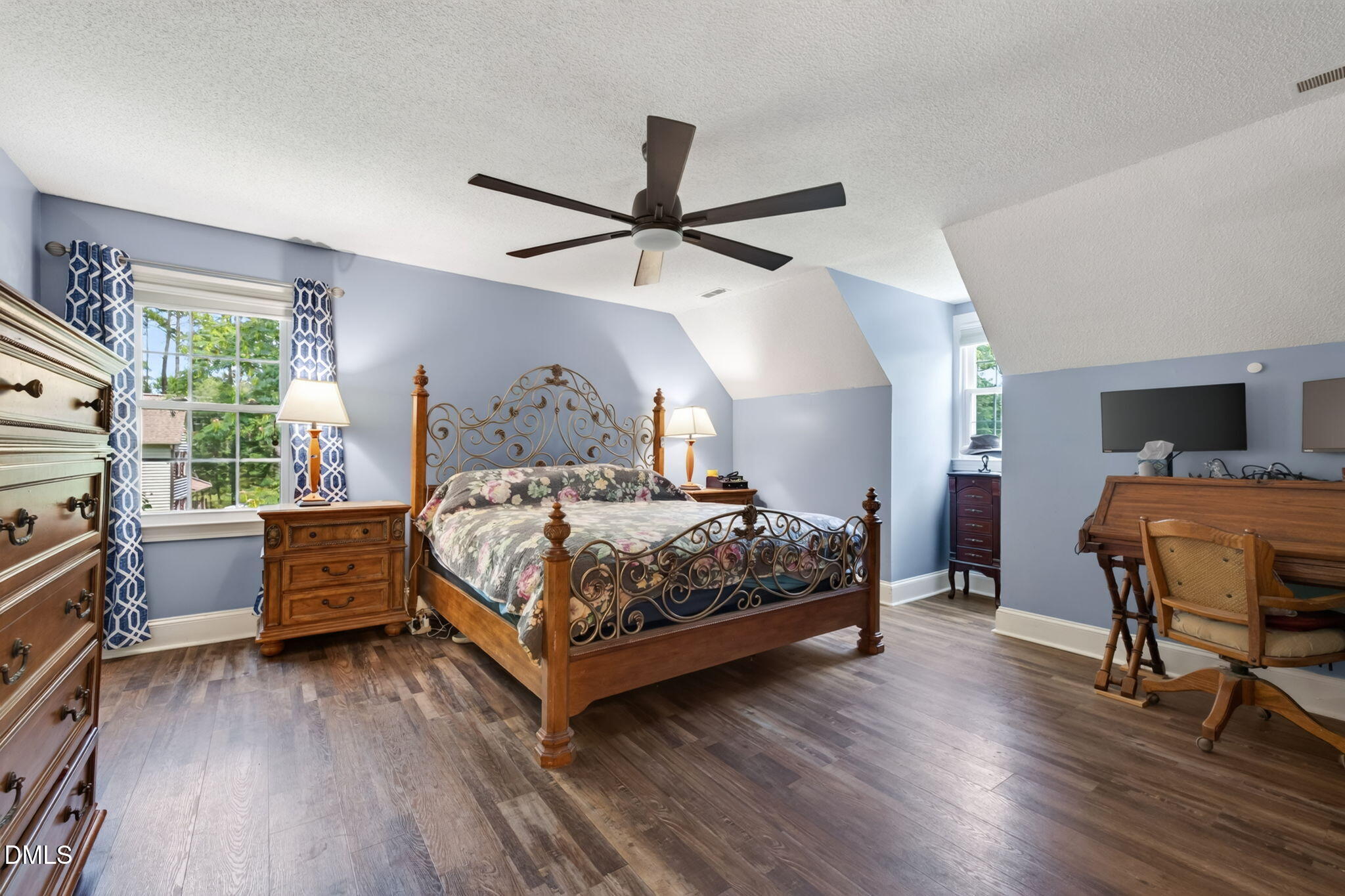2900 Meadowview Court Property Photo 22
