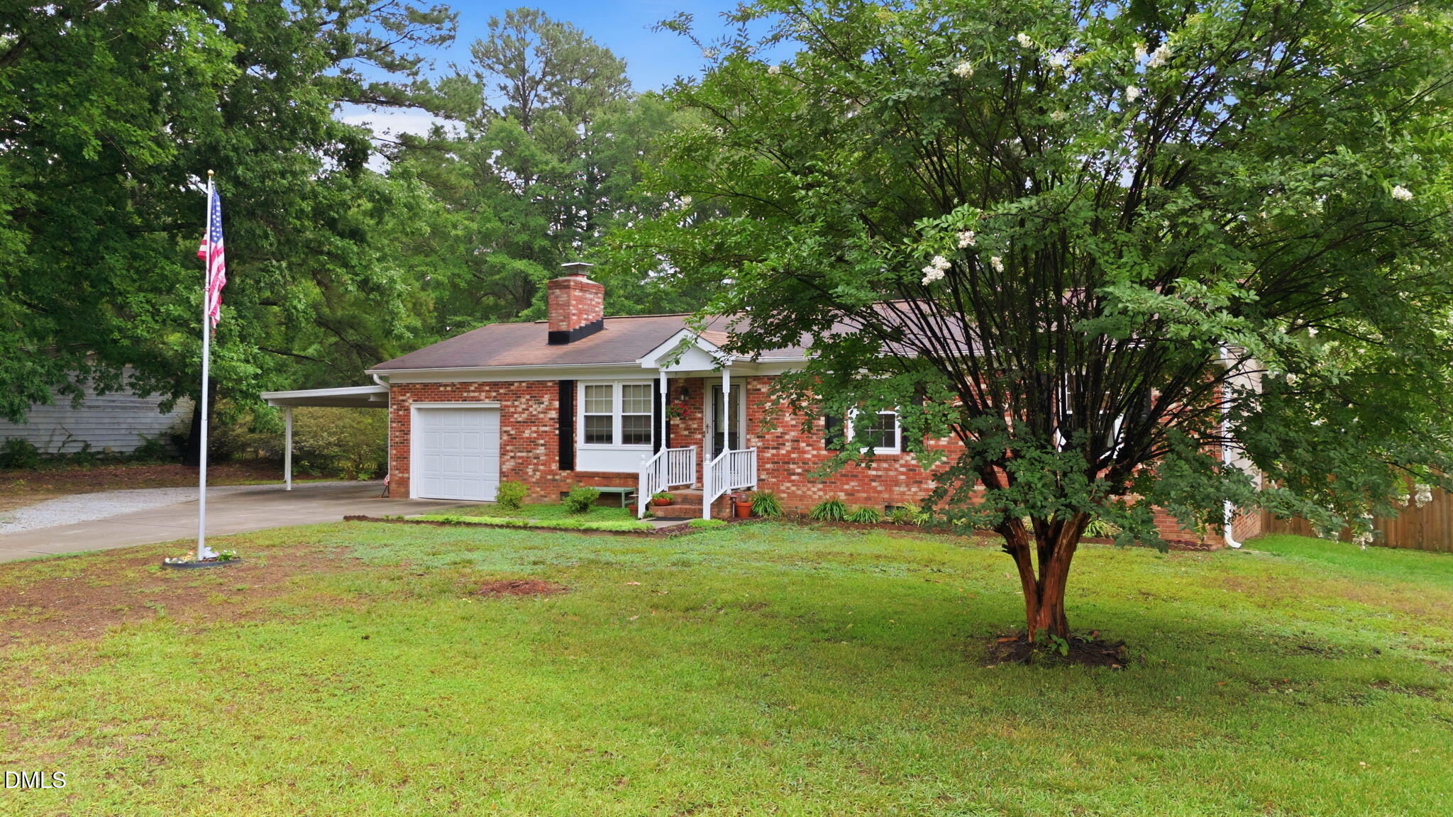 2744 Brantley Drive Property Photo 3