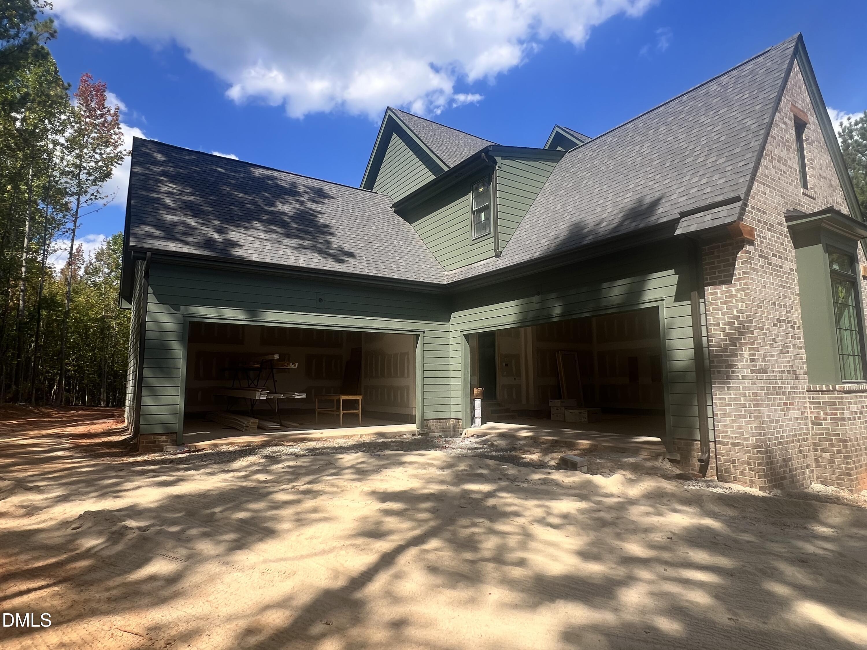 95 Mountaintop Circle Property Photo 4