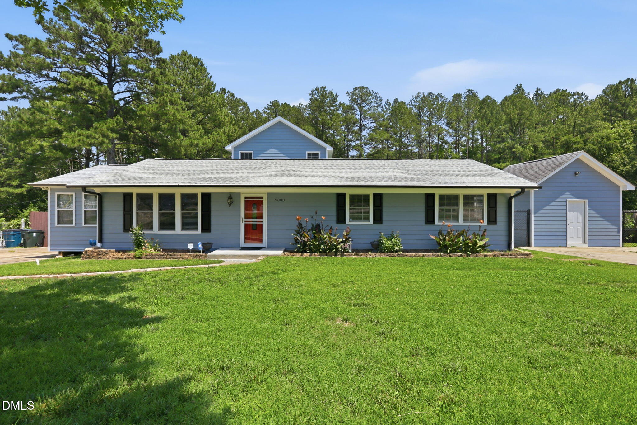2800 Davie Drive Property Photo 1