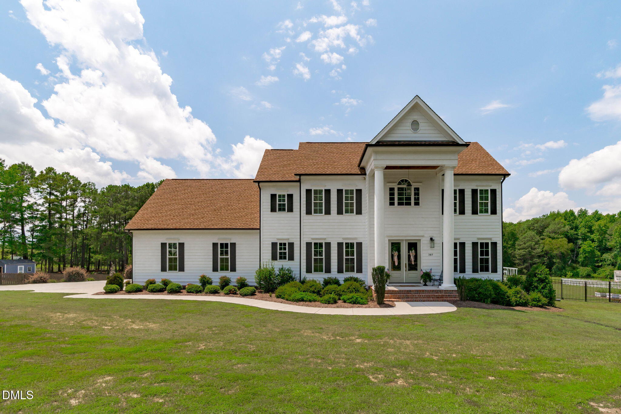 387 Old Stage Road Property Photo 4