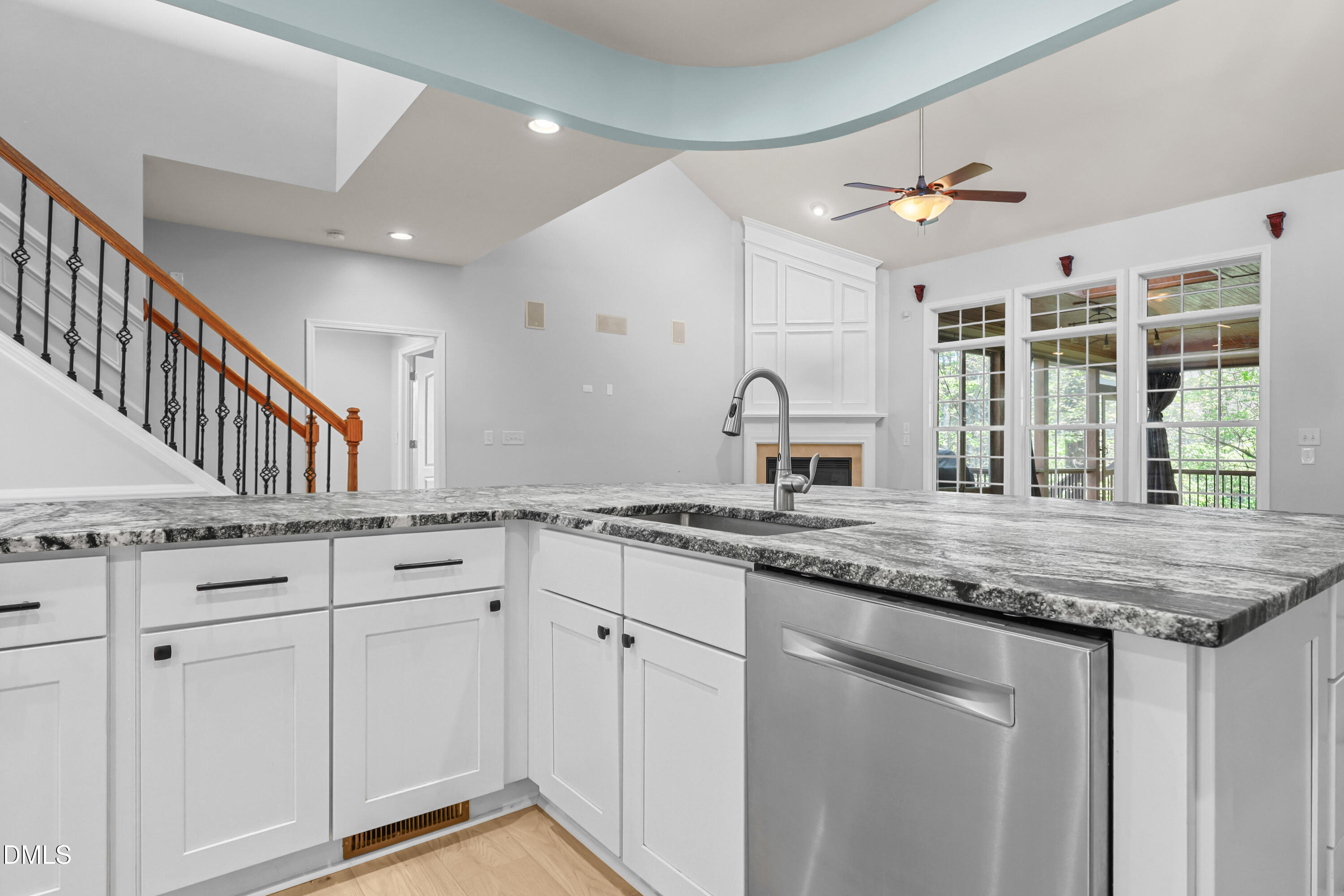 534 Siltstone Place Property Photo 14