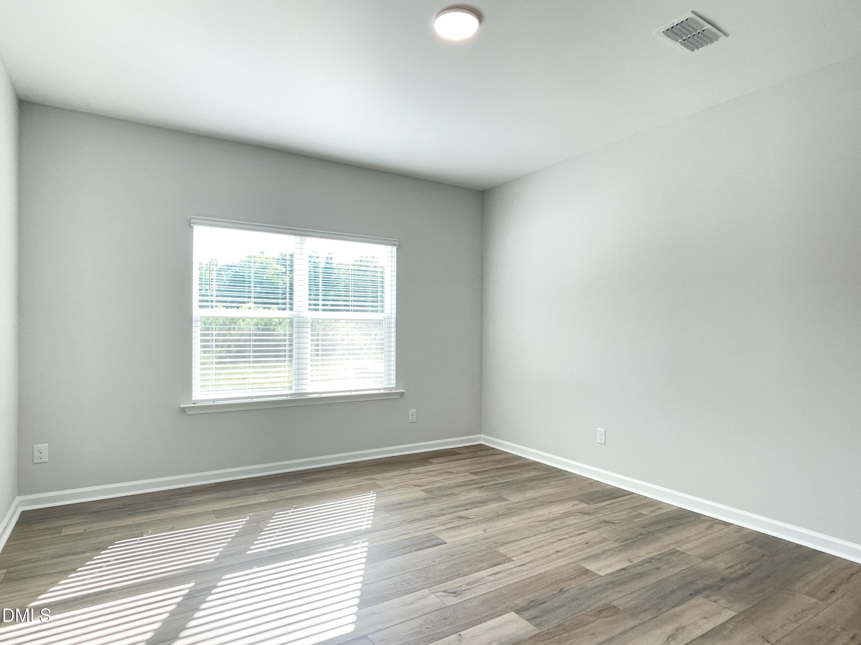 1605 Immagene Way Property Photo 15