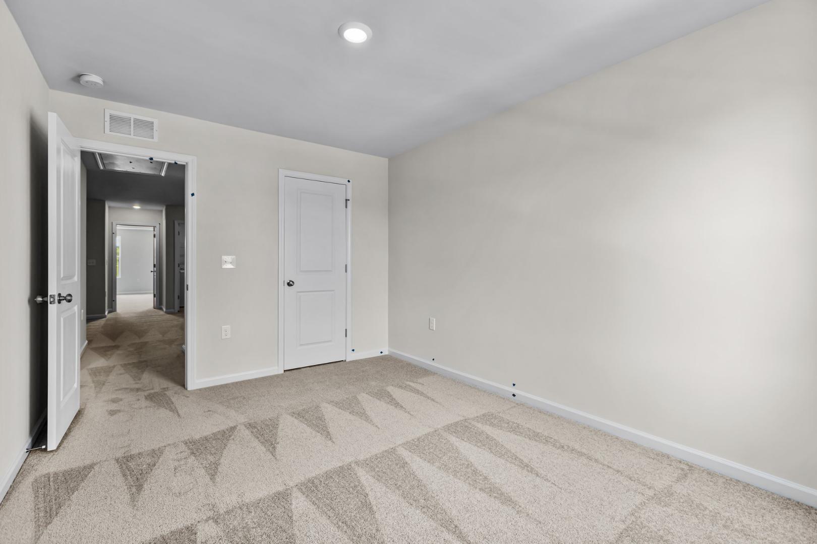 5104 Anamosa Street Property Photo 18