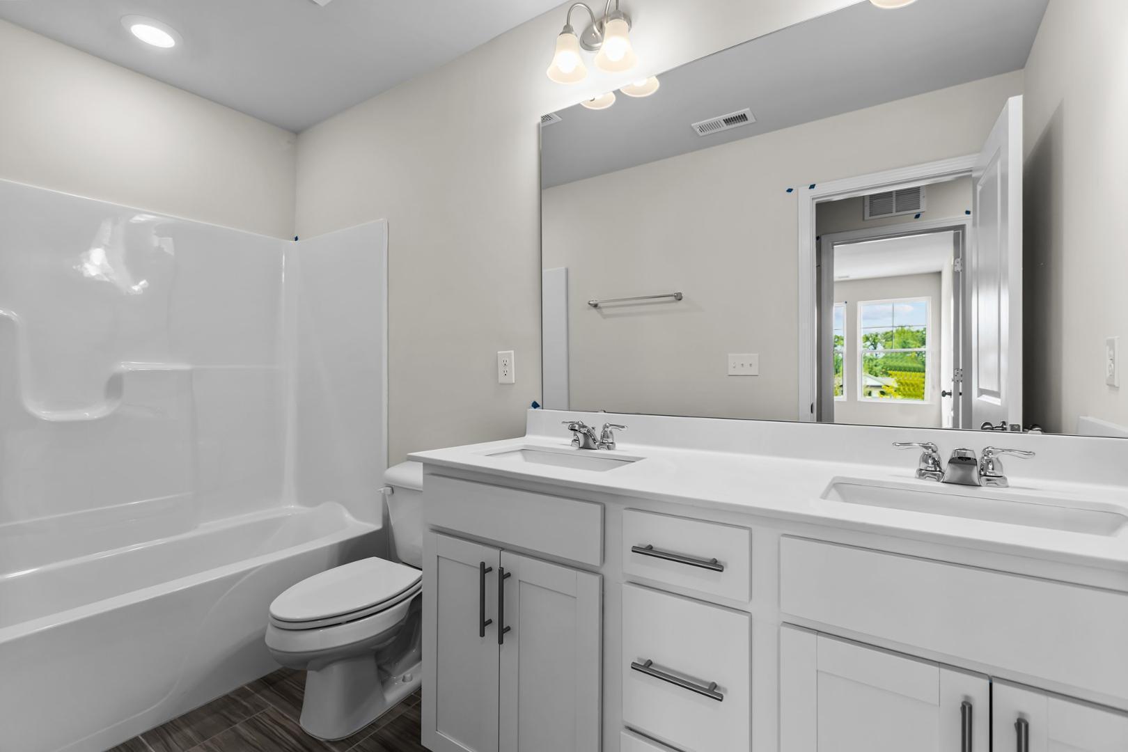 5104 Anamosa Street Property Photo 19