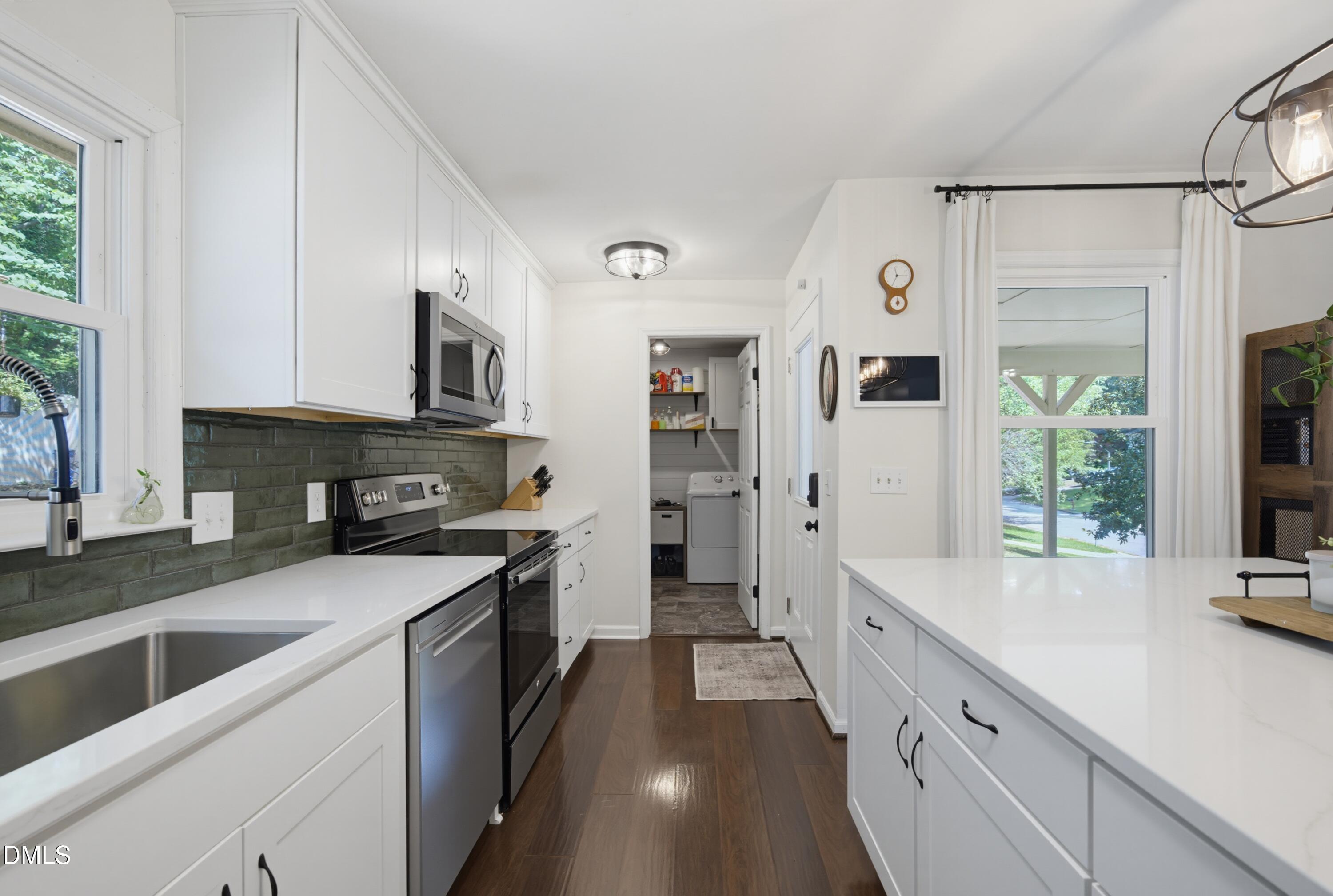1508 Harth Drive Property Photo 11