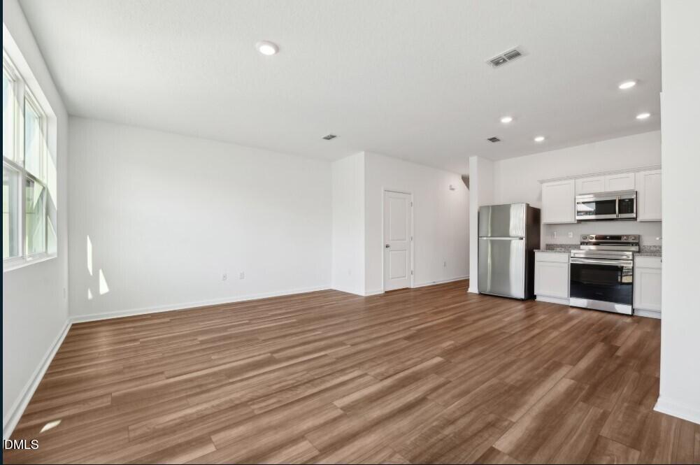 3057 Fulong Drive Property Photo 10