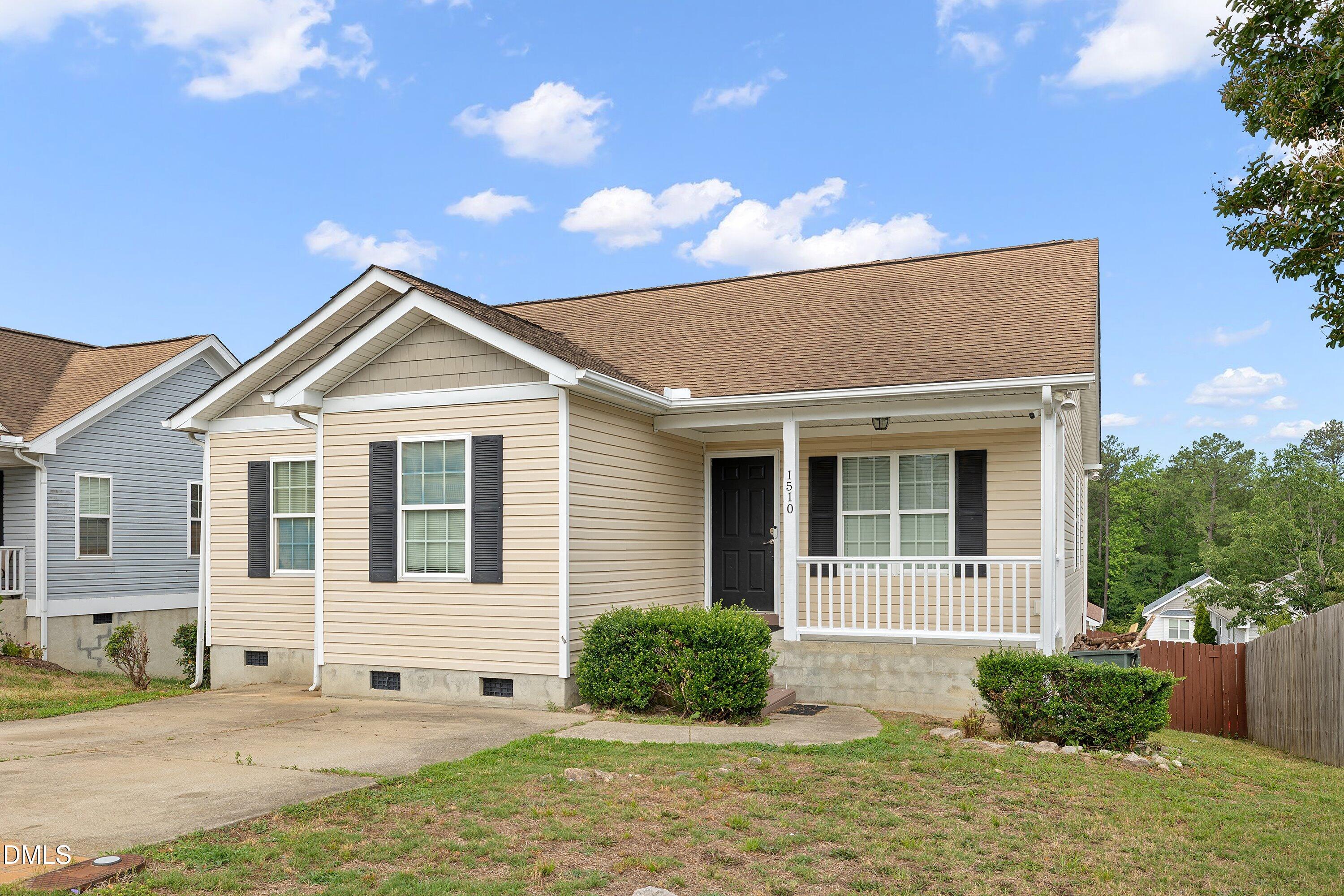 1510 Mark Massengill Drive Property Photo 3