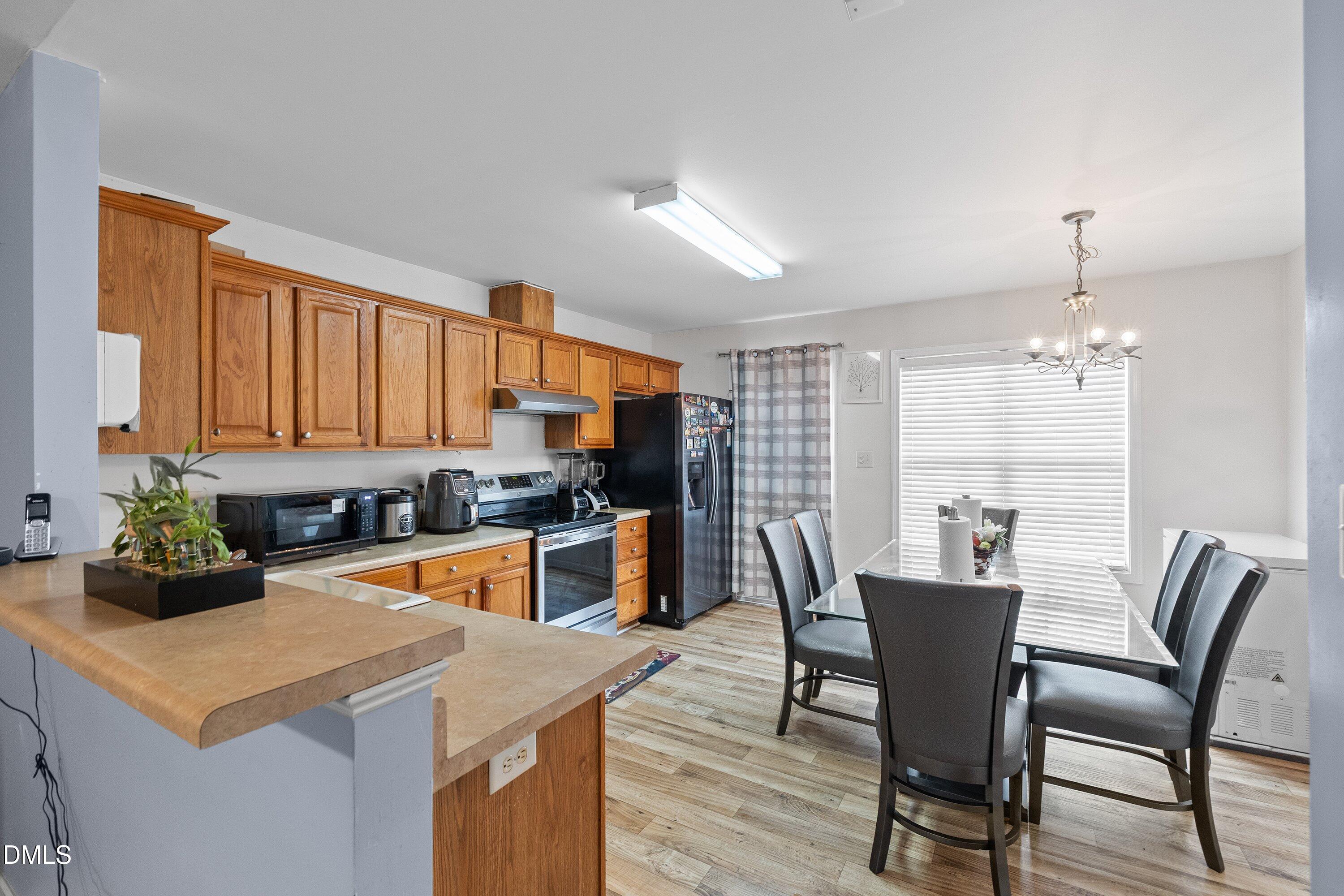 1510 Mark Massengill Drive Property Photo 6
