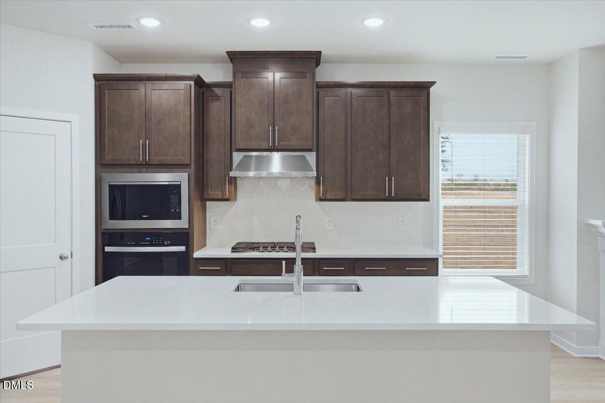 3128 Miller Fls Road Property Photo 12