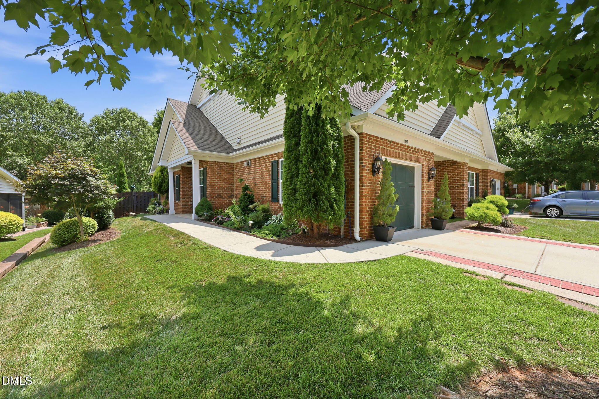 105 Bobwhite Way Property Photo 1