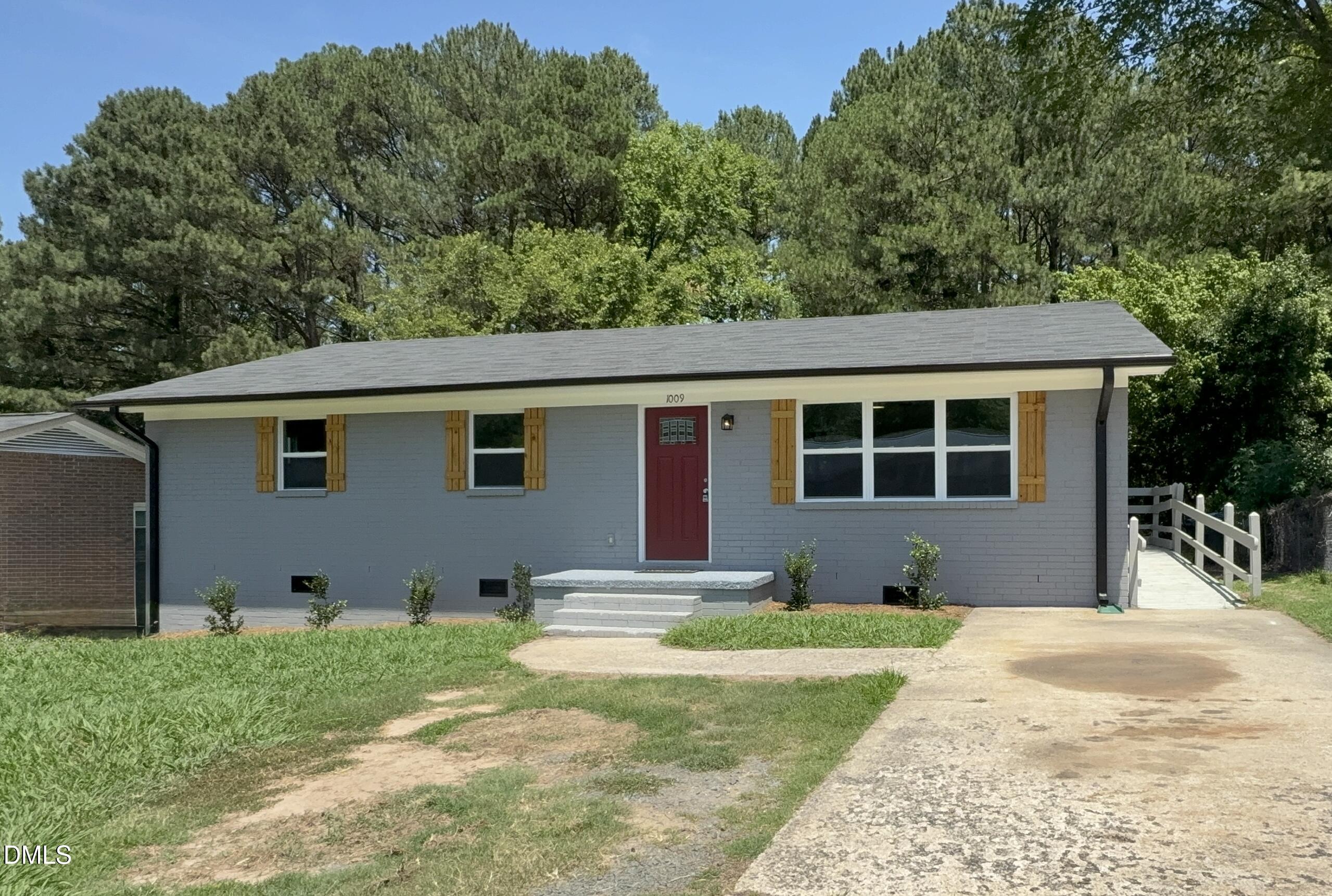 1009 Delray Street Property Photo 12