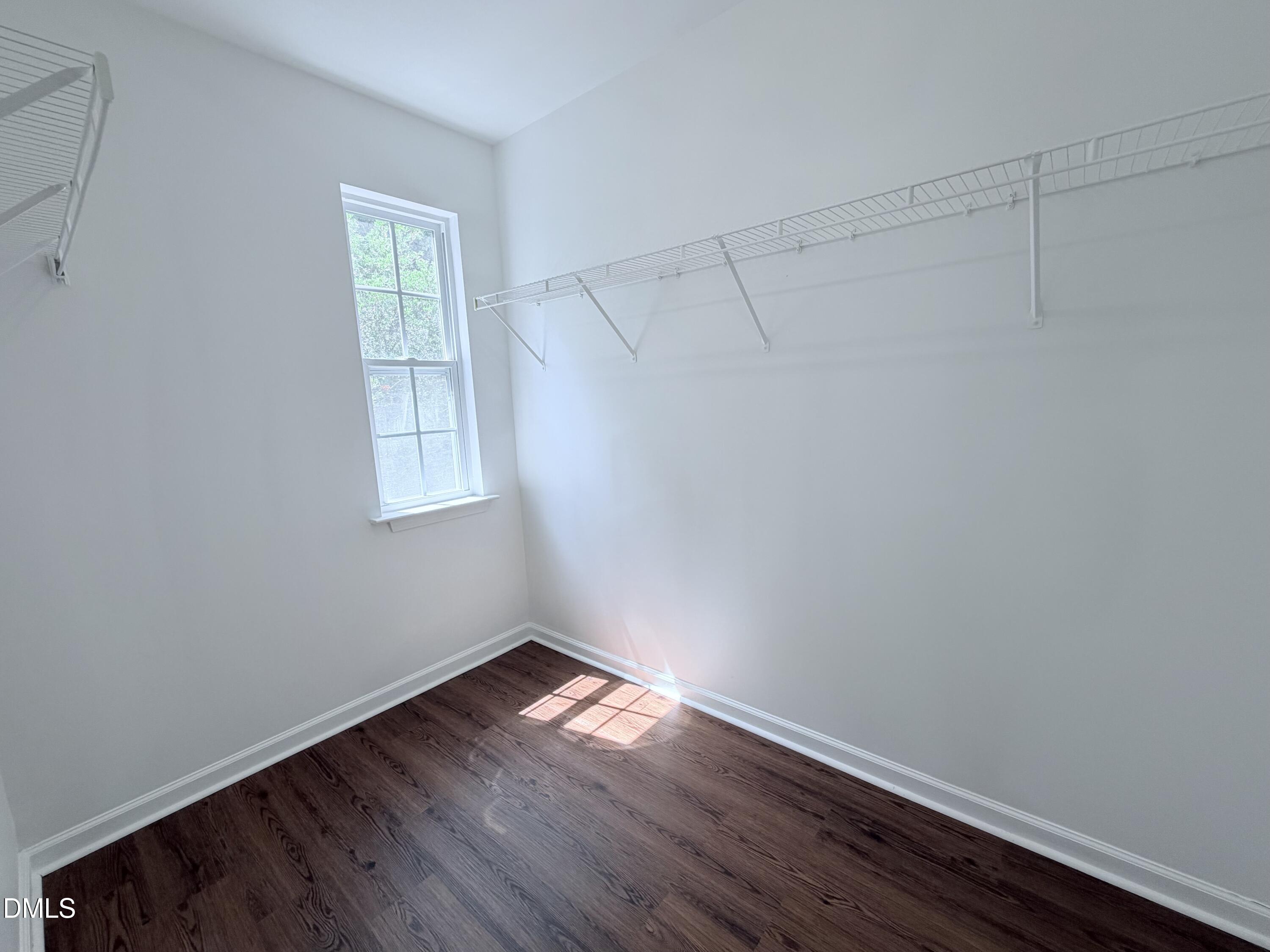 9915 Wasser Court Property Photo 12