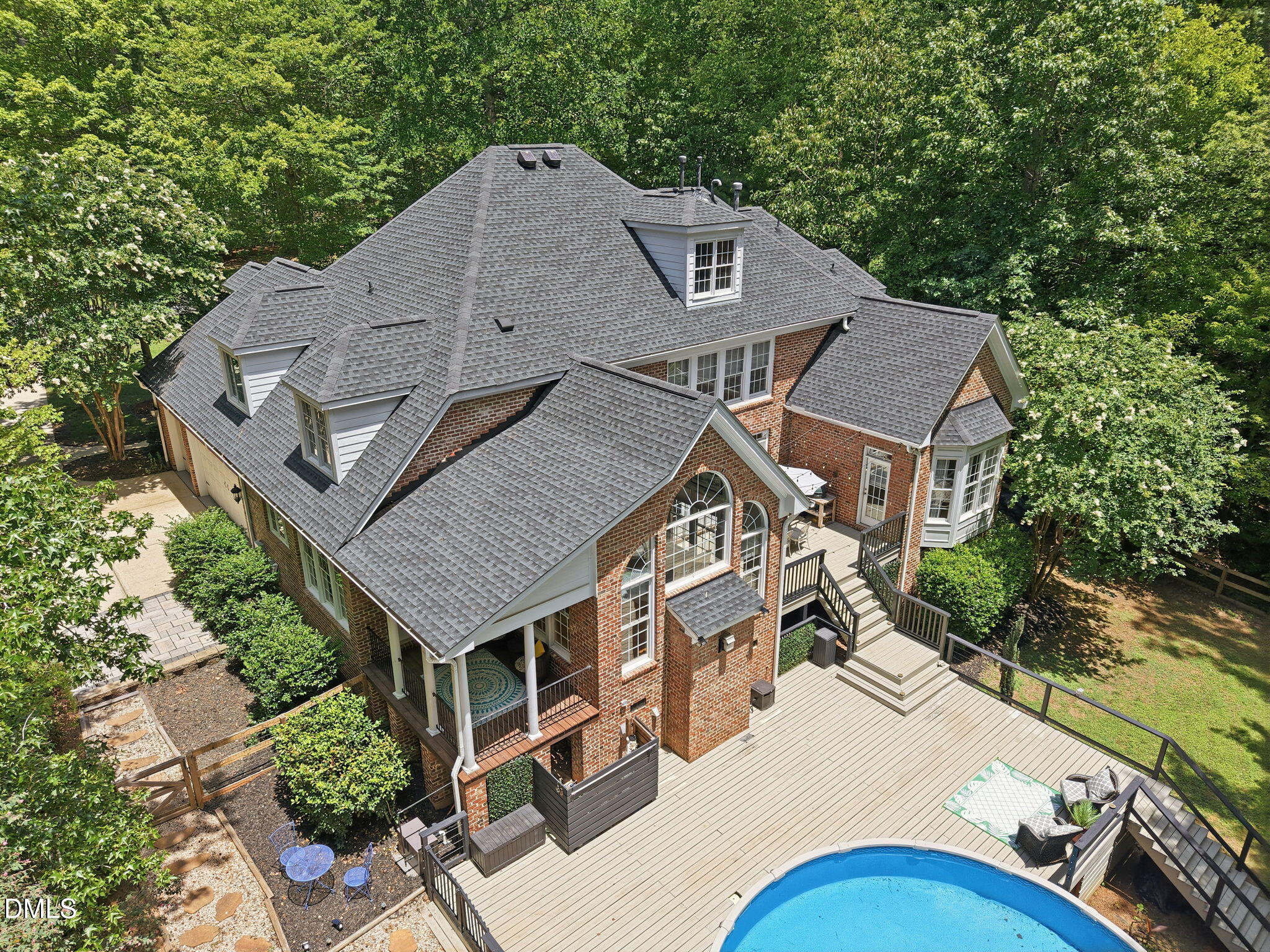 7524 Tynewind Drive Property Photo 1