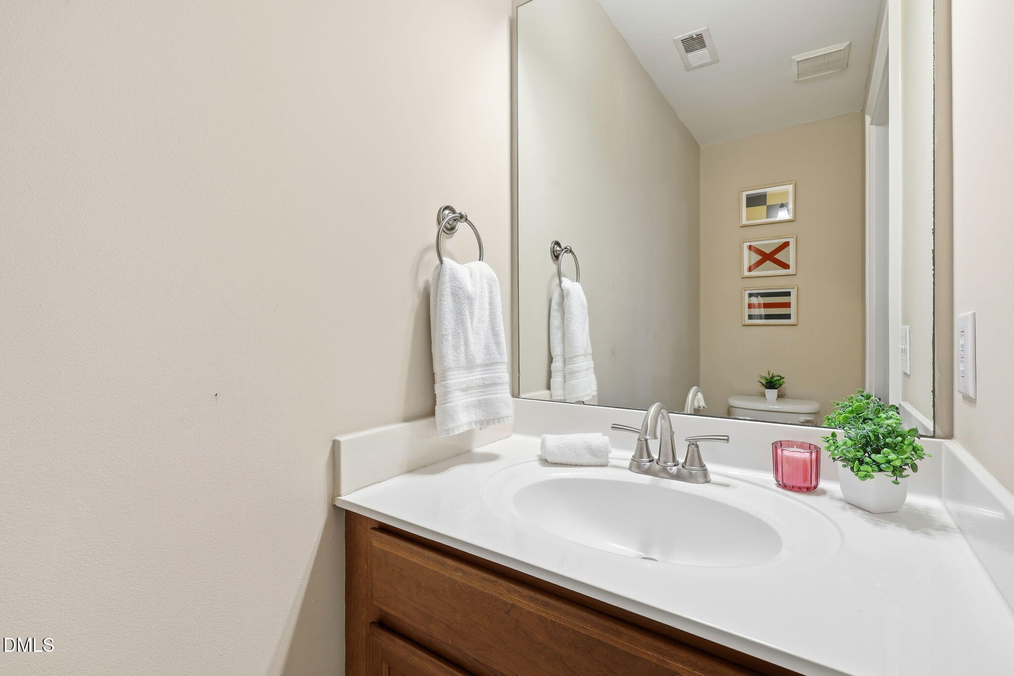 7524 Tynewind Drive Property Photo 60