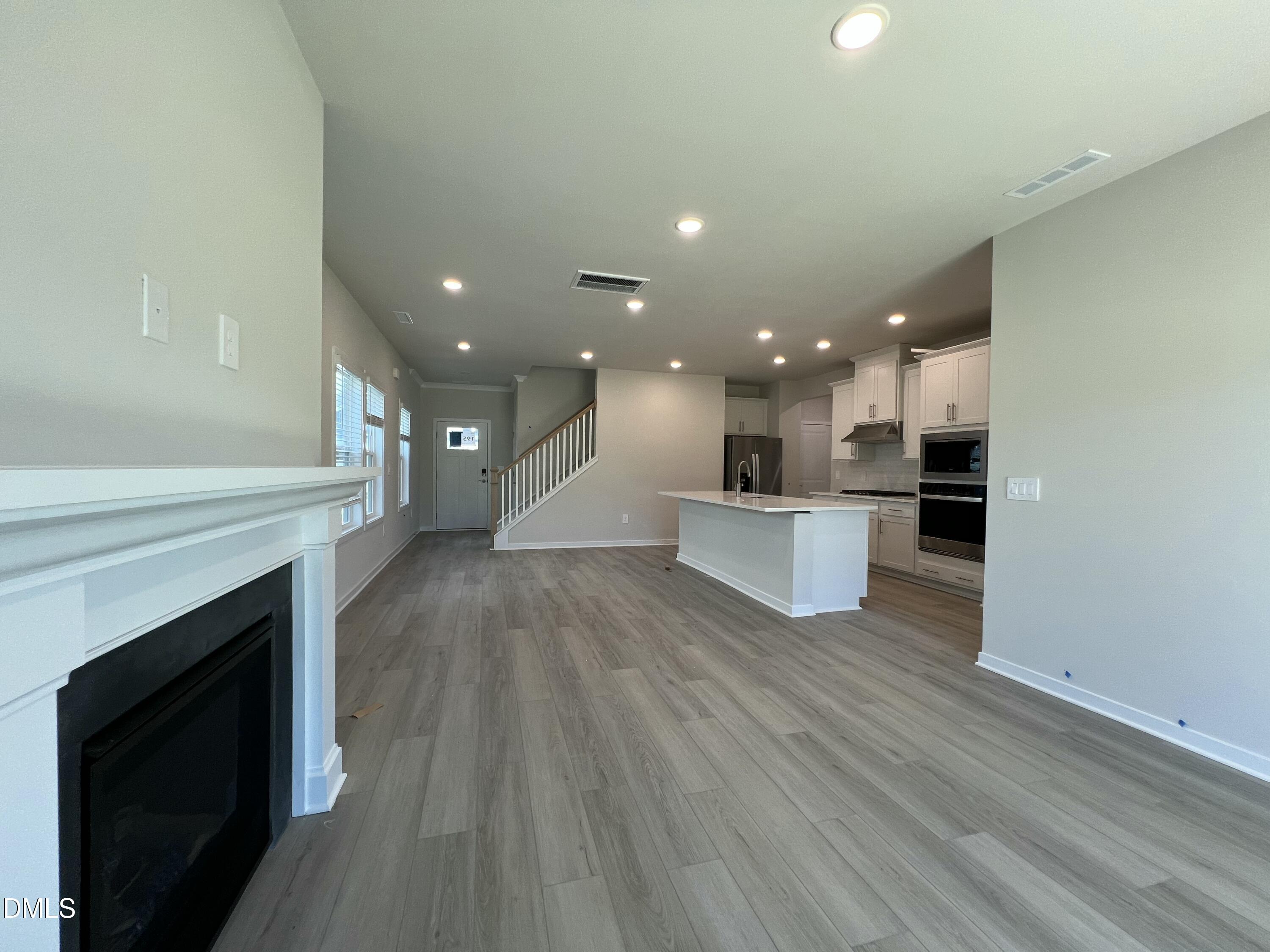 6117 Ivy Brook Trail Property Photo 7