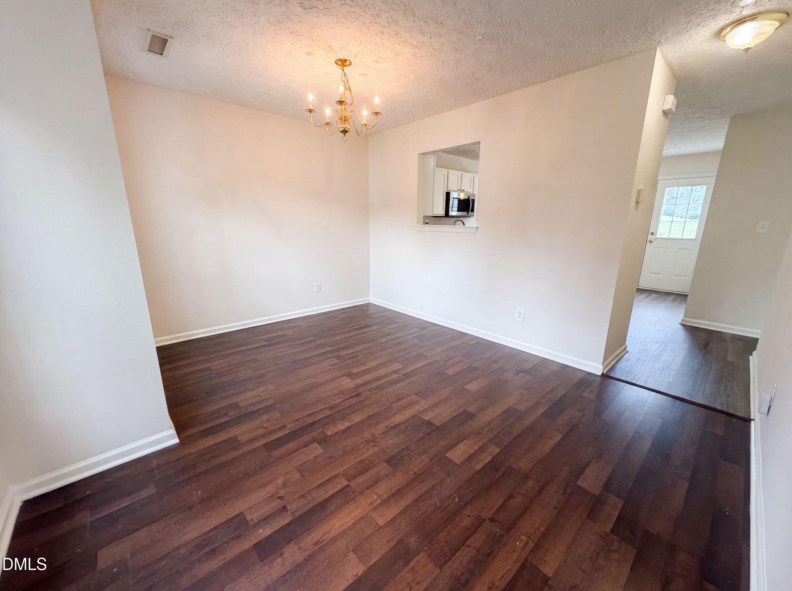 3358 Neptune Drive Property Photo 8