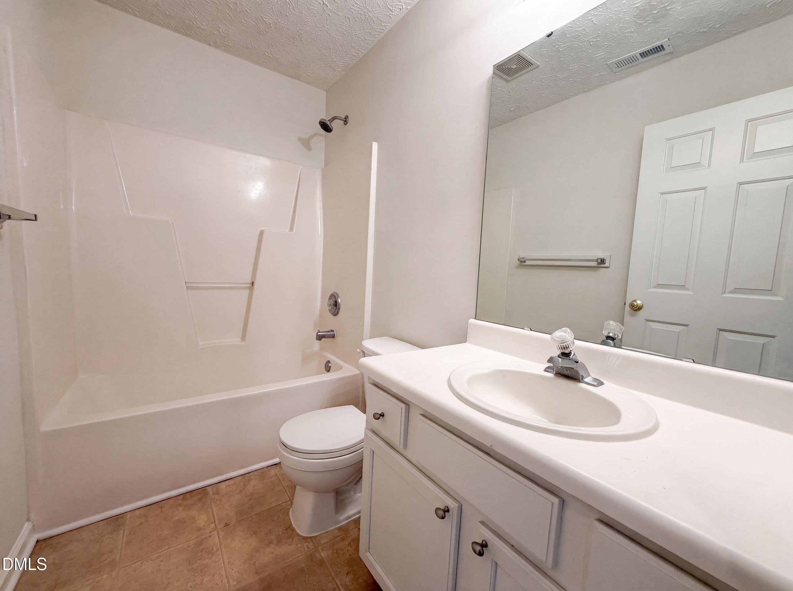 3358 Neptune Drive Property Photo 11