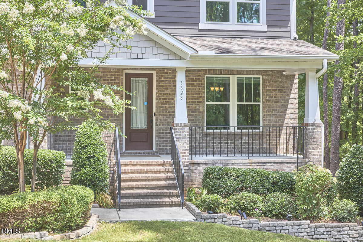 3828 Hickory Manor Drive Property Photo 1
